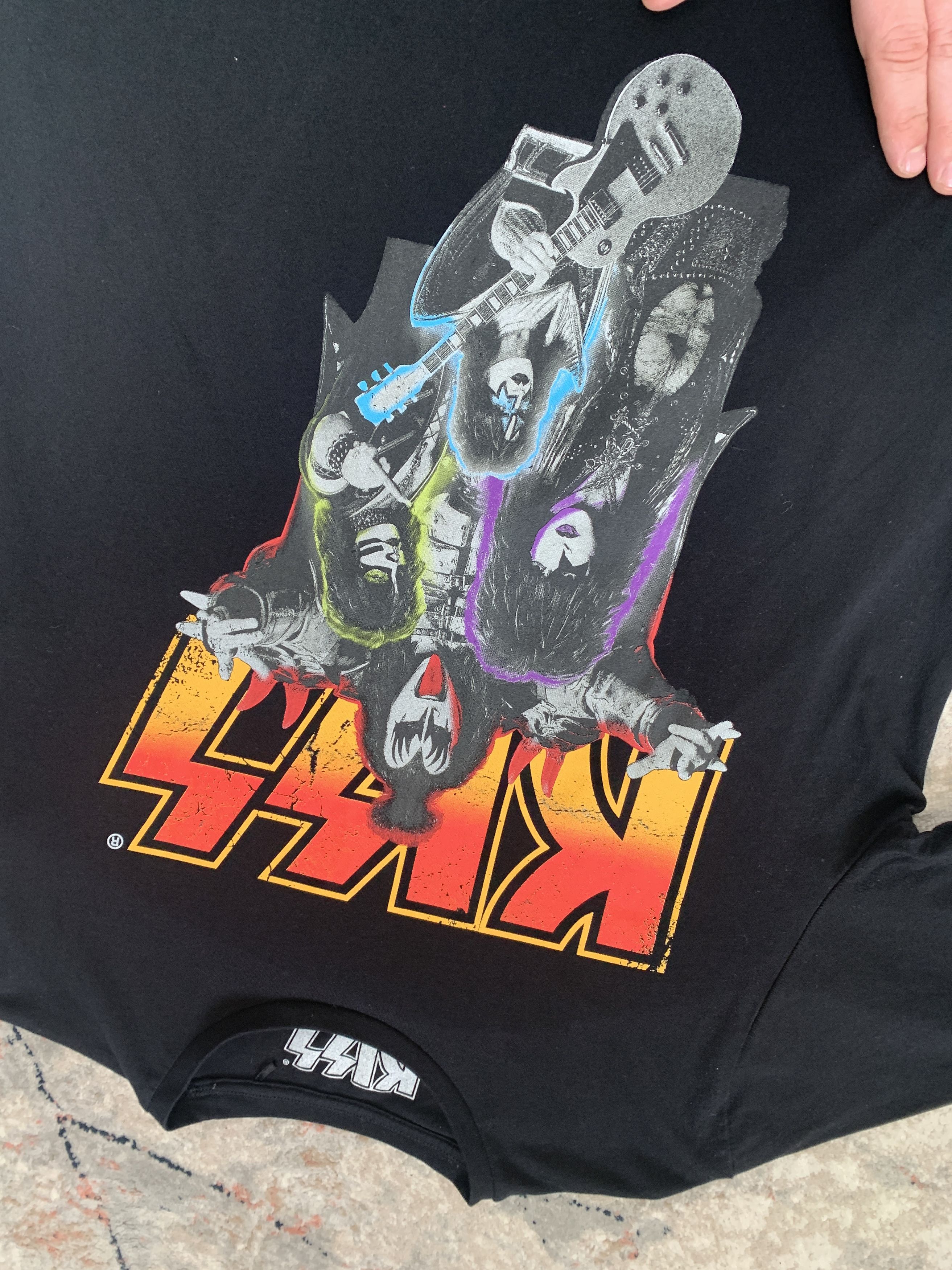 Band Tees Kiss T-Shirt 2019 Size US M / EU 48-50 / 2 - 3 Thumbnail