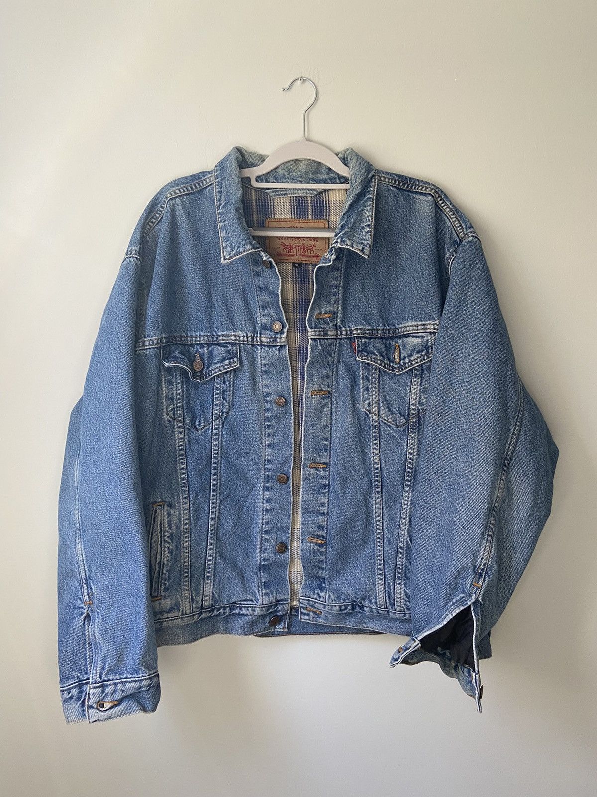 image of Levis x Levis Vintage Clothing Grail 80’S Levi’S Flannel-Lined Padded Sleeve Denim Jacket in Light 