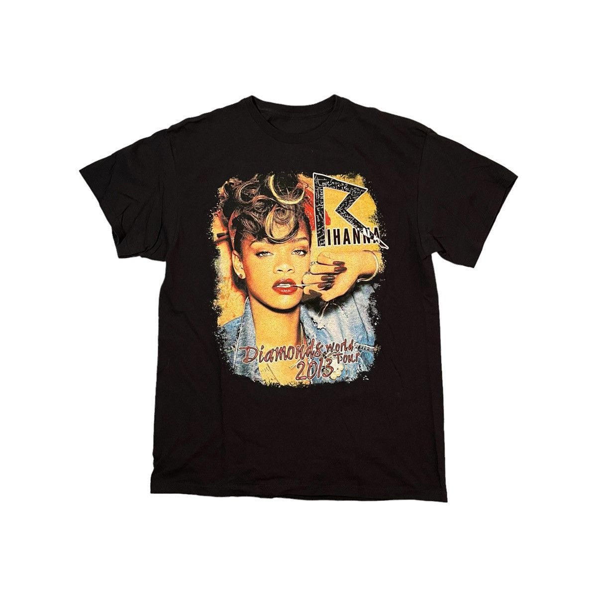 2013 Rihanna Diamonds Tour Tee