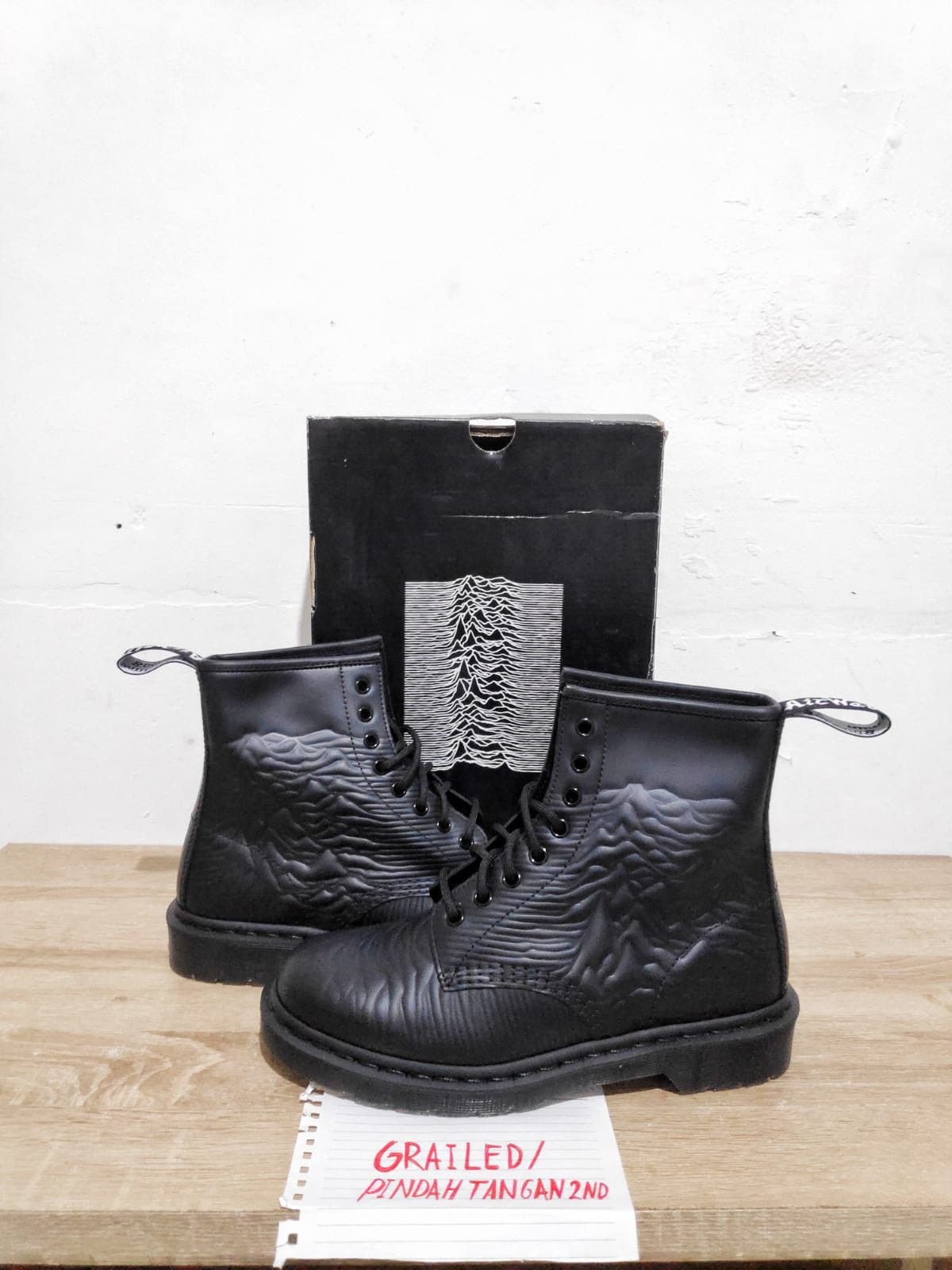 Joy division outlet x dr martens