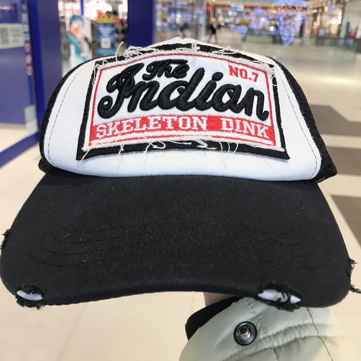 hat-club-streetwear-y2k-cap-vintage-the-indian-skeleton-dink-trucker