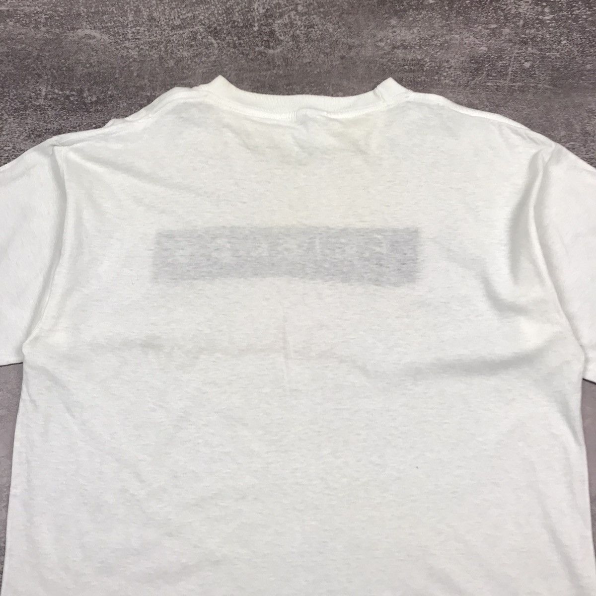 Vintage Vintage 1997 Warner Home Video Friends Tee Size US XL / EU 56 / 4 - 17 Thumbnail