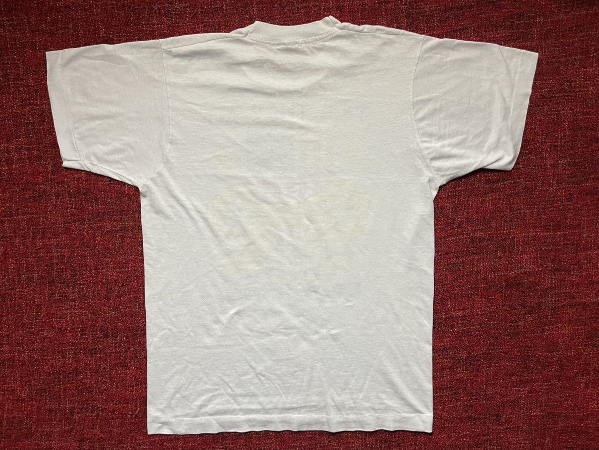 Vintage Vintage 1991 Red Friday made in USA t-shirt Size US M / EU 48-50 / 2 - 6 Thumbnail
