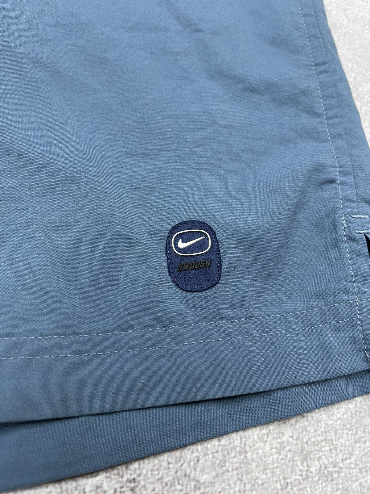 Nike Vintage Nike Swoosh Shorts Blue Y2K Size US 34 / EU 50 - 3 Thumbnail