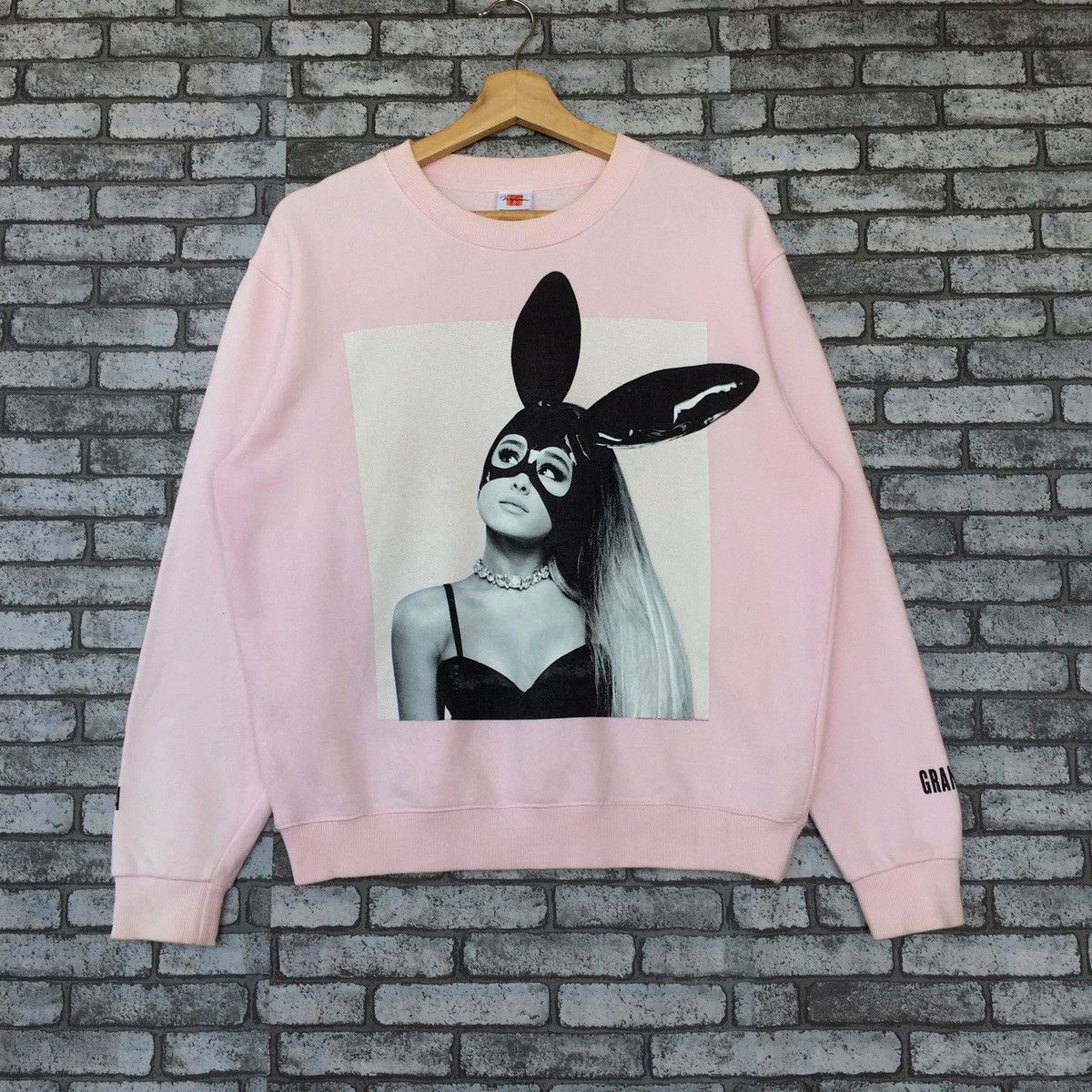 Ariana Grande sweatshirt pullover jumper sweatshirt