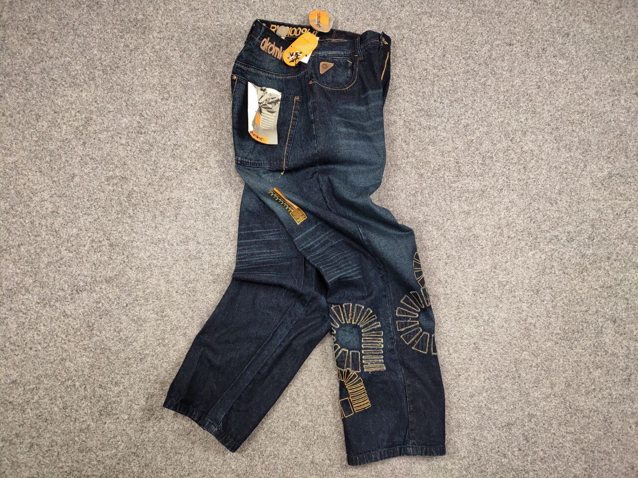 Akademiks Vintage 90's NEW Japan Akademiks Logo Hip Hop Denim Jeans Size US 36 / EU 52 - 17 Thumbnail