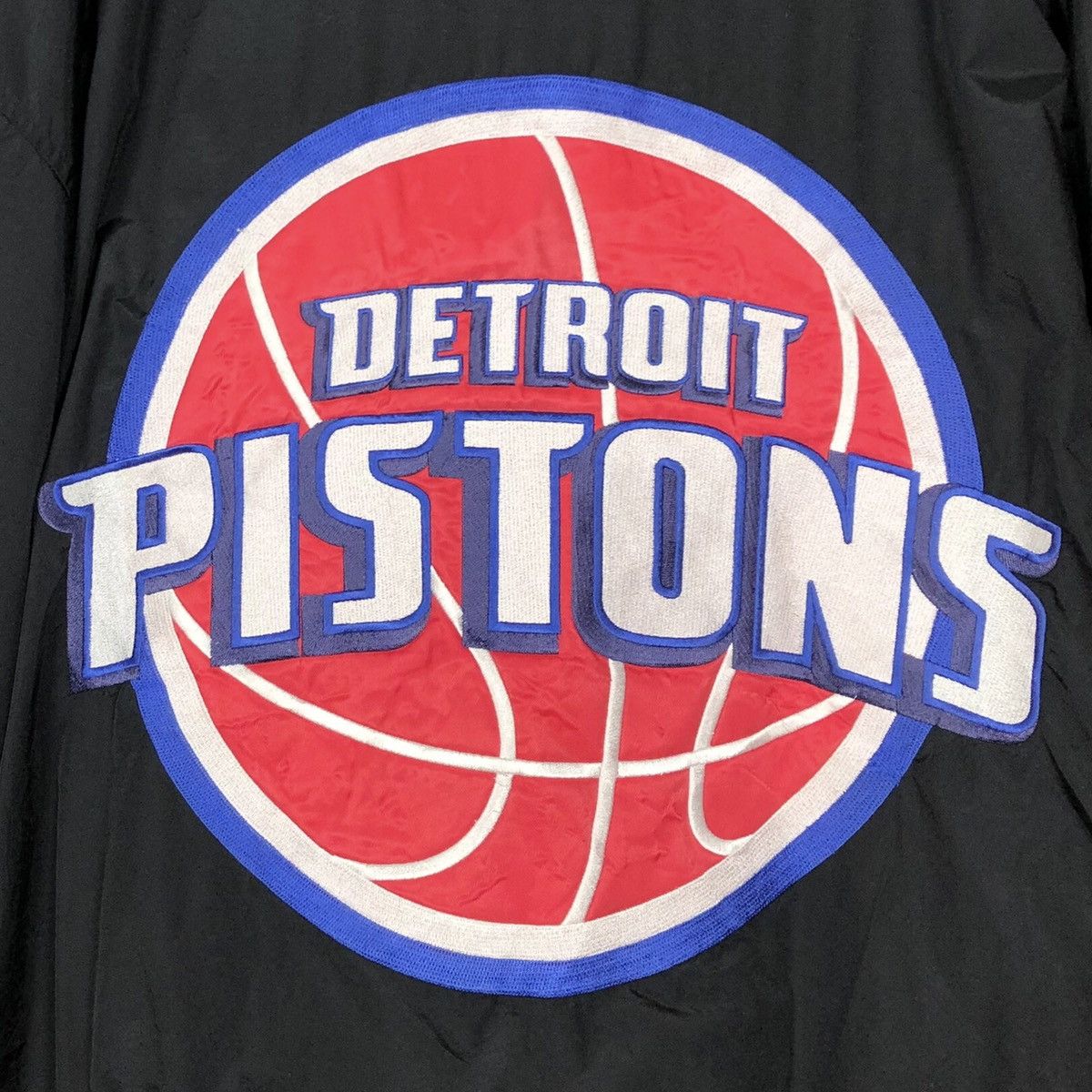 NBA Vintage NBA Detroit Pistons Nylon Varsity Jacket Big Logo Size US XXL / EU 58 / 5 - 12 Thumbnail