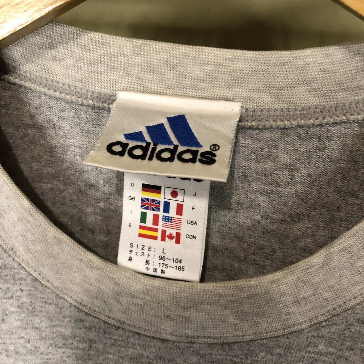 Adidas × Vintage Vintage T-Shirt Adidas Size US L / EU 52-54 / 3 - 4 Thumbnail