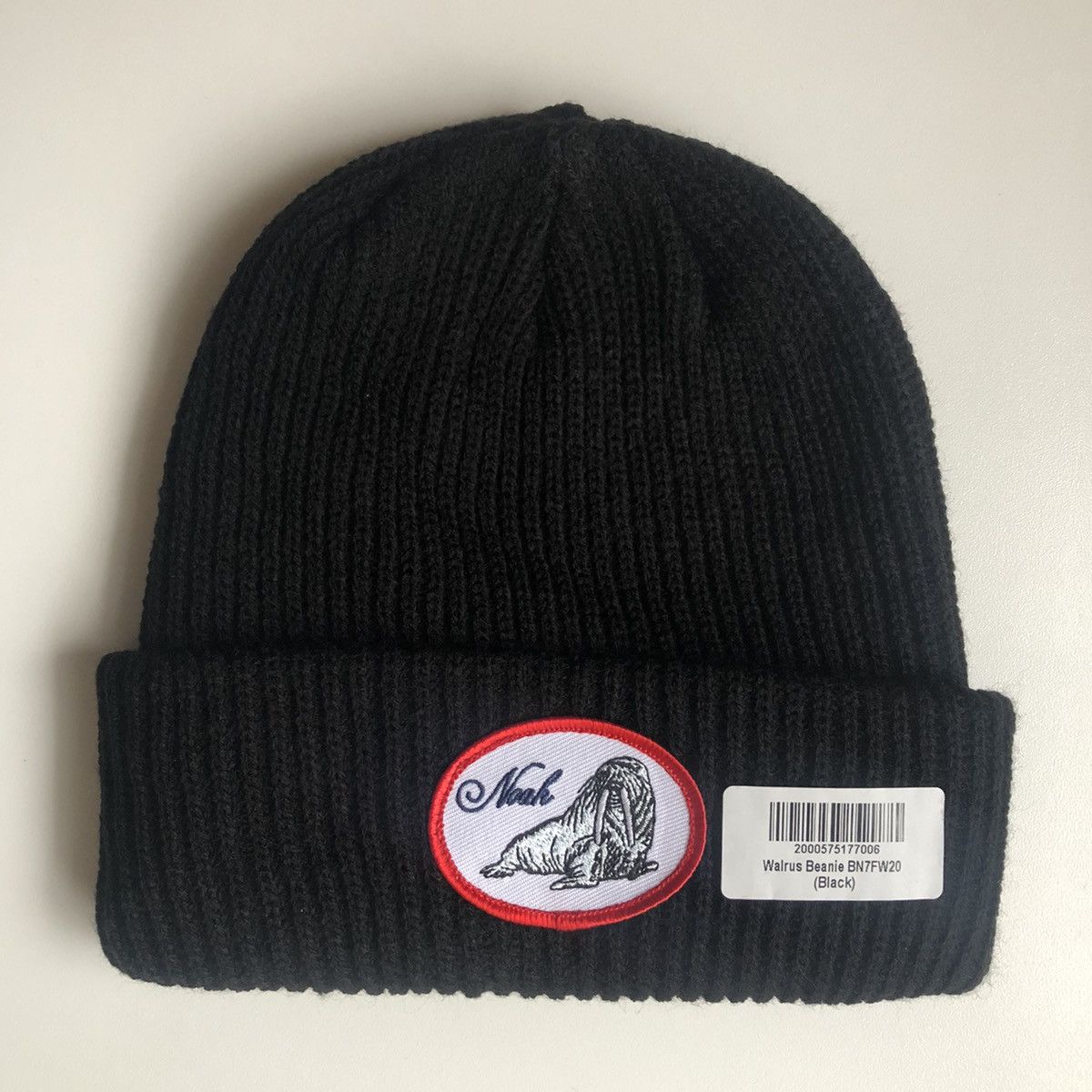 Noah NEW Walrus Beanie BLACK Size ONE SIZE - 1 Thumbnail
