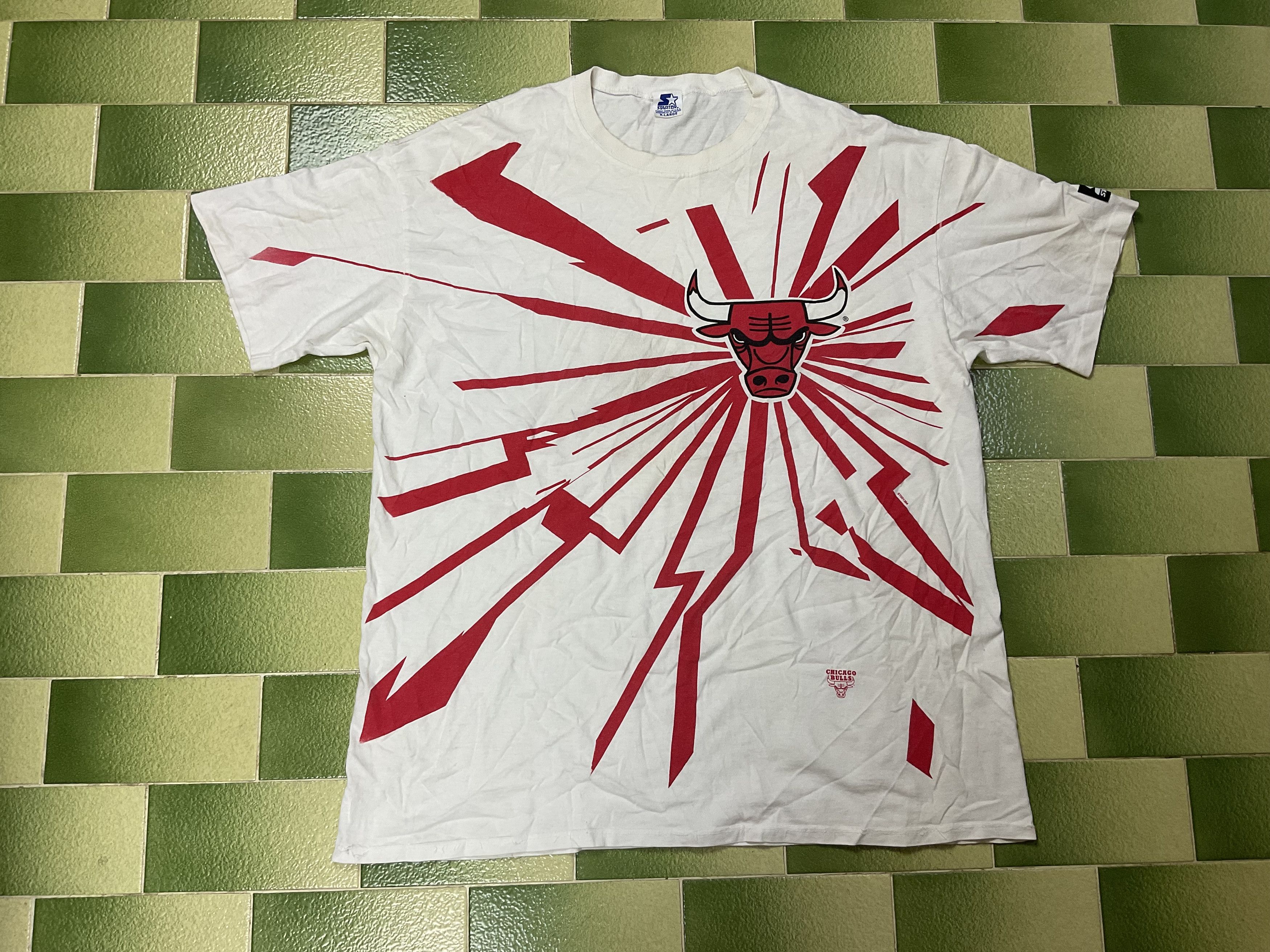 NBA Vintage 90s Chicago Bulls All Over Print T-Shirt by Starter Size US XL / EU 56 / 4 - 1 Thumbnail