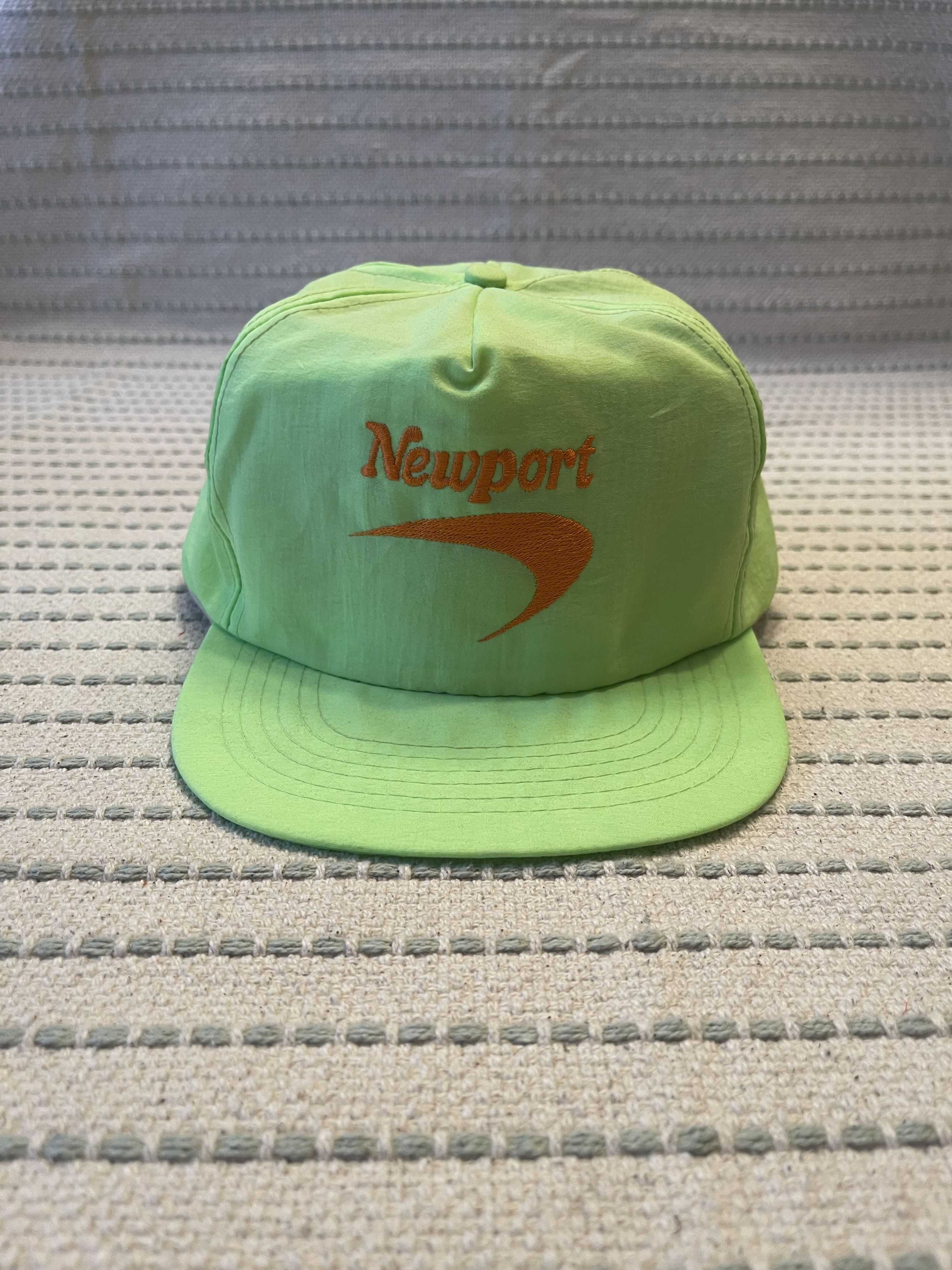 Vintage Vintage Newport Embroidered Logo Hat Size ONE SIZE - 1 Thumbnail