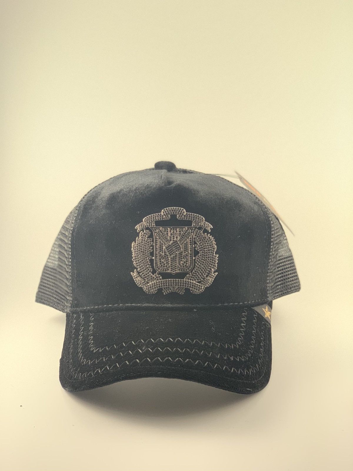 Other Gold star trucker hat rhinestone Dominican Republic Flag Size ONE SIZE - 1 Thumbnail