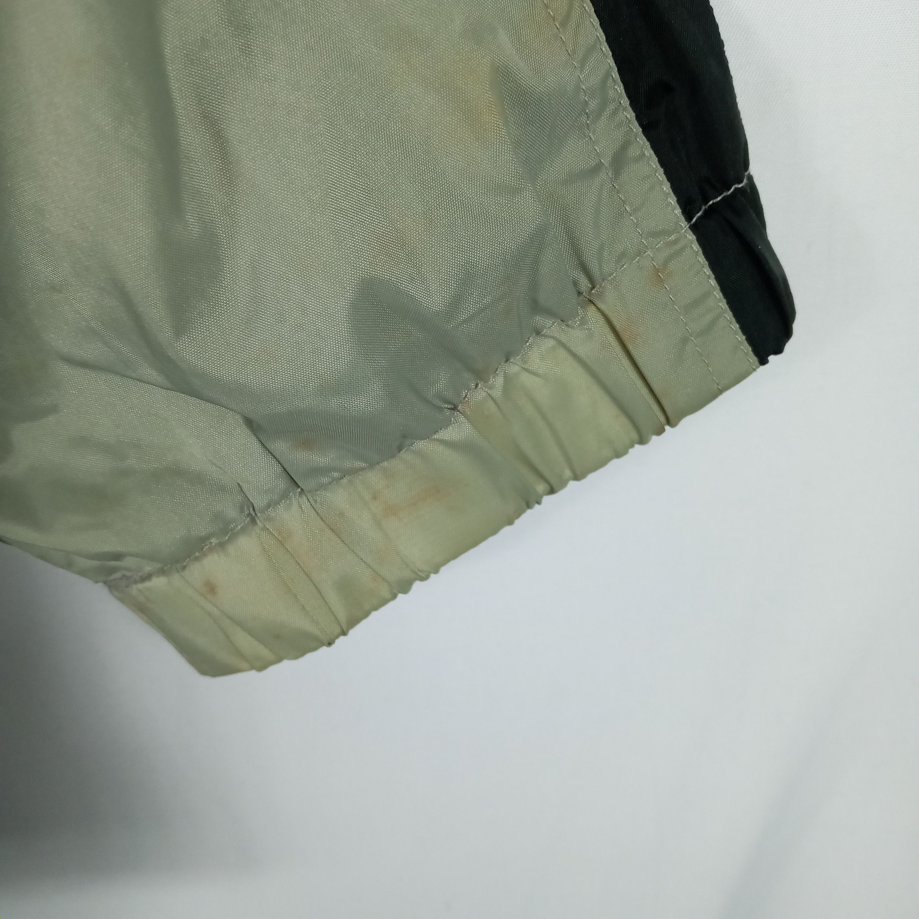 Fubu × Japanese Brand Vintage Oversize Fubu Big Logo Faded Windbreaker Jacket Size US XXL / EU 58 / 5 - 8 Thumbnail
