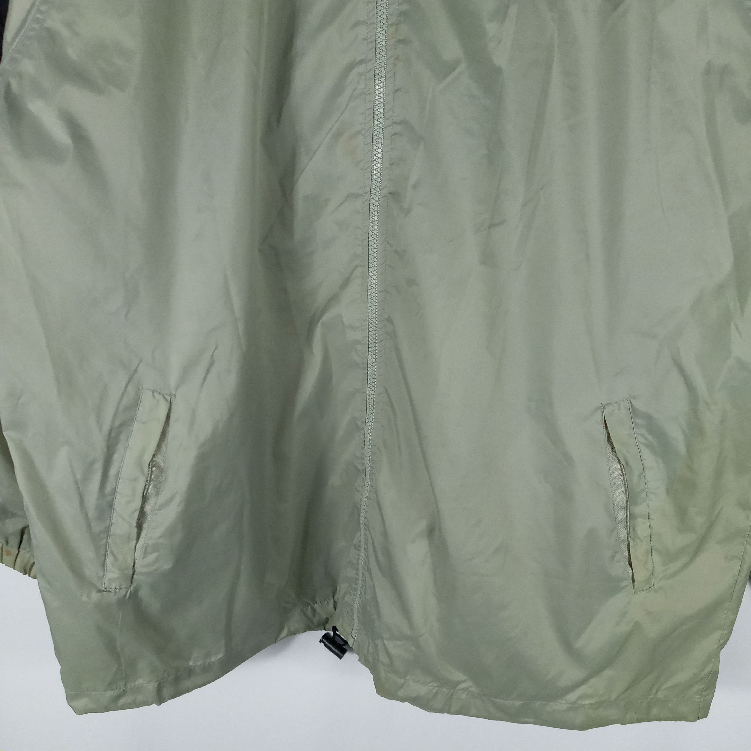Fubu × Japanese Brand Vintage Oversize Fubu Big Logo Faded Windbreaker Jacket Size US XXL / EU 58 / 5 - 5 Thumbnail