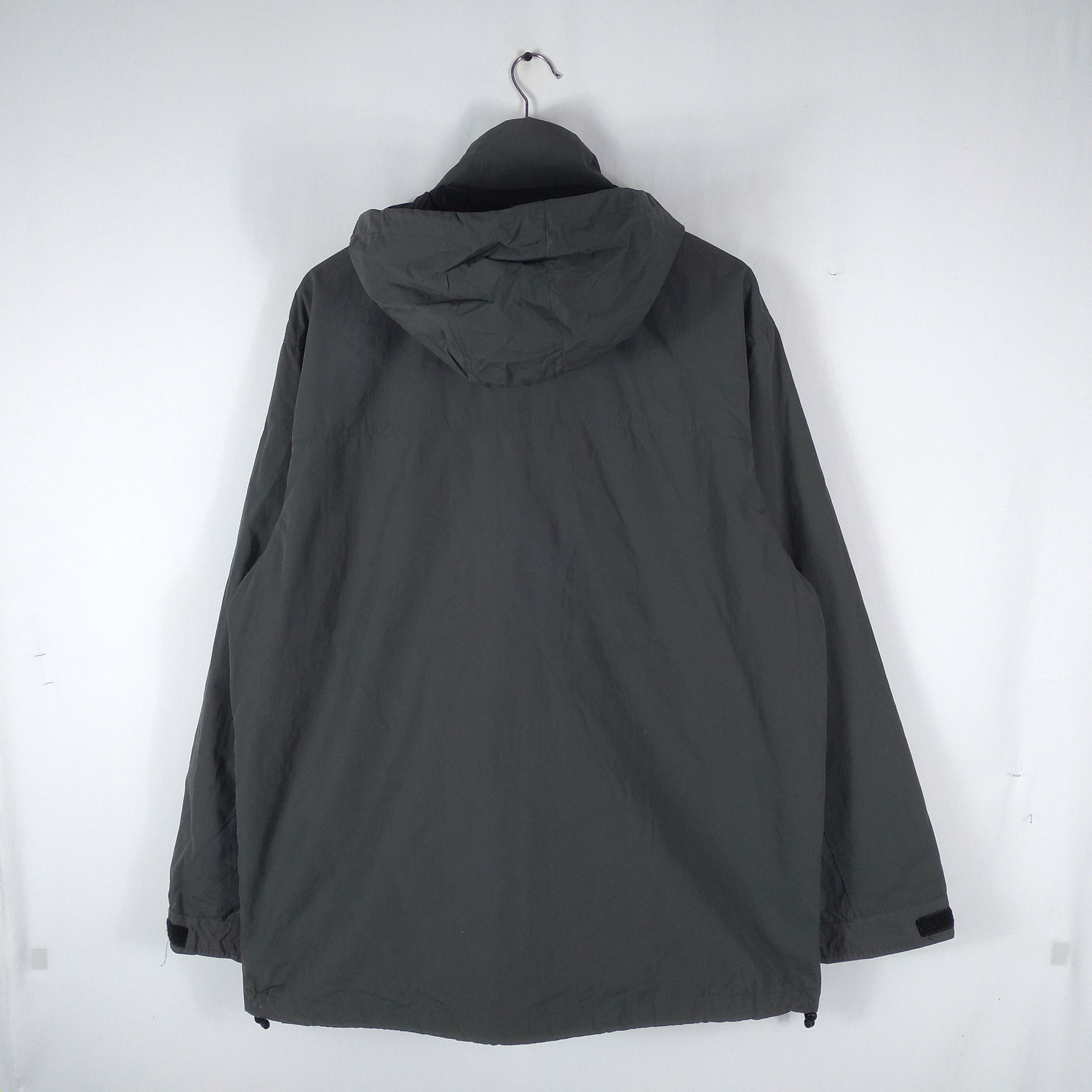 Japanese Brand Hiking Japanese Brand Camp 7 Plain Hoodie Light Jacket Size US L / EU 52-54 / 3 - 12 Thumbnail