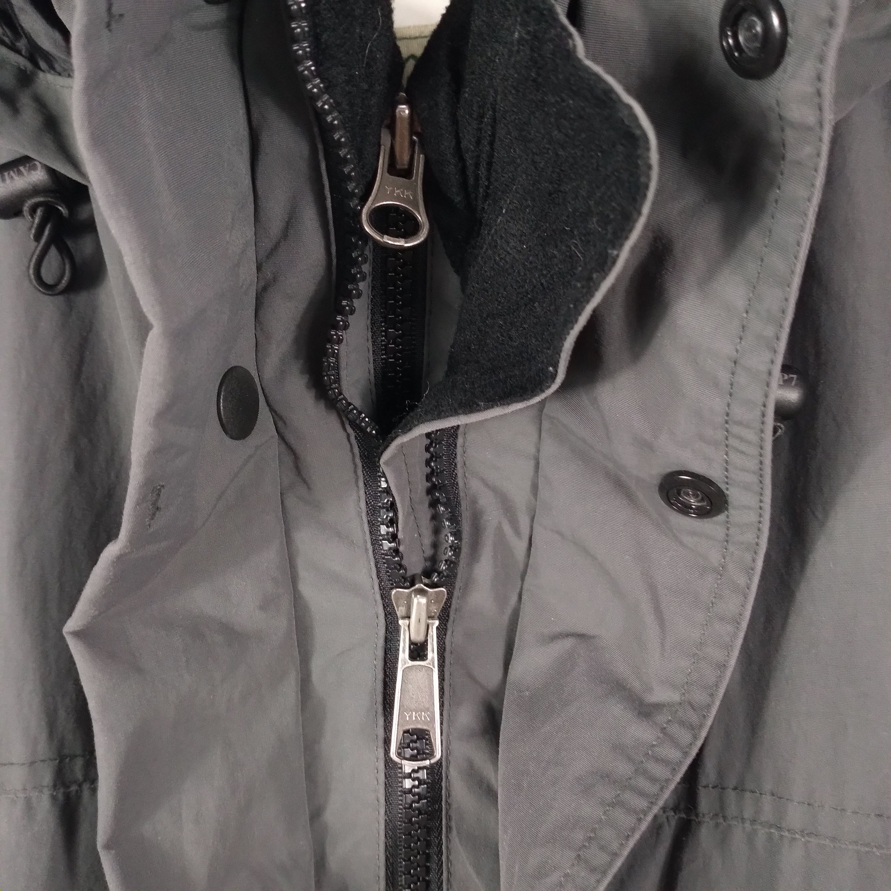 Japanese Brand Hiking Japanese Brand Camp 7 Plain Hoodie Light Jacket Size US L / EU 52-54 / 3 - 11 Thumbnail