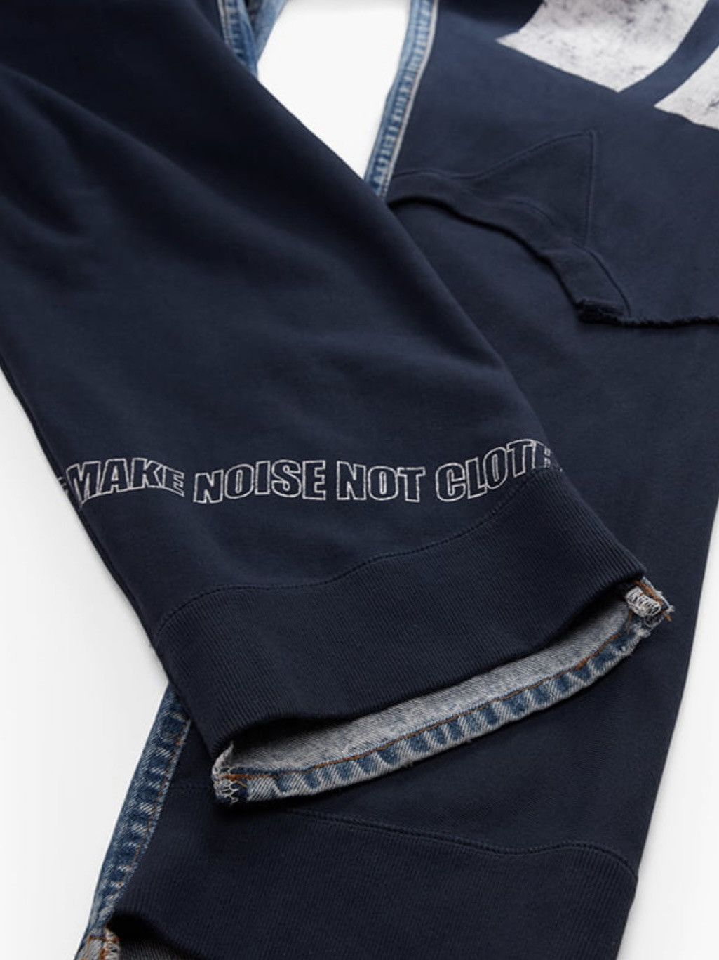 Levi's × Undercover undercover x levi’s worn in hybrid indigo denim sweat pants Size US 34 / EU 50 - 3 Thumbnail