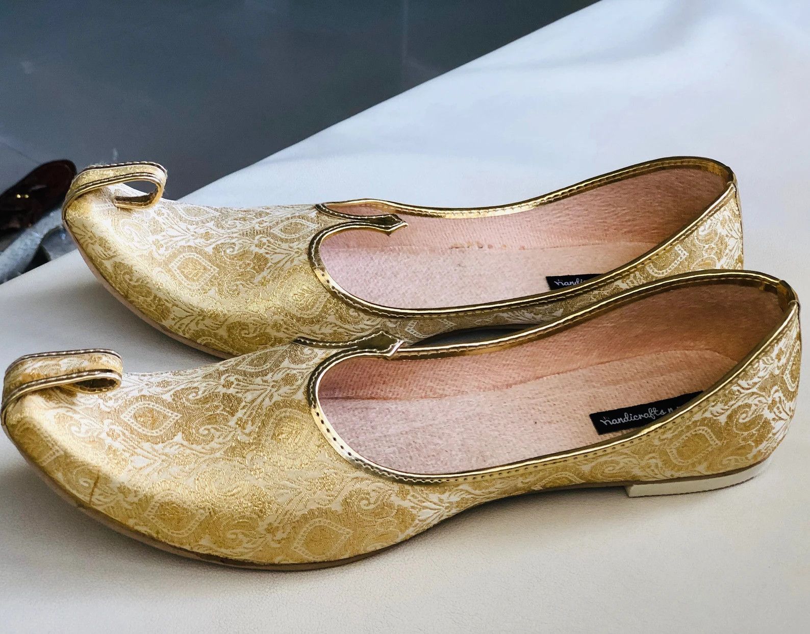Handmade White and Gold Wedding Shoes, White Men Flats, Men juttis Size US 10 / EU 43 - 2 Thumbnail