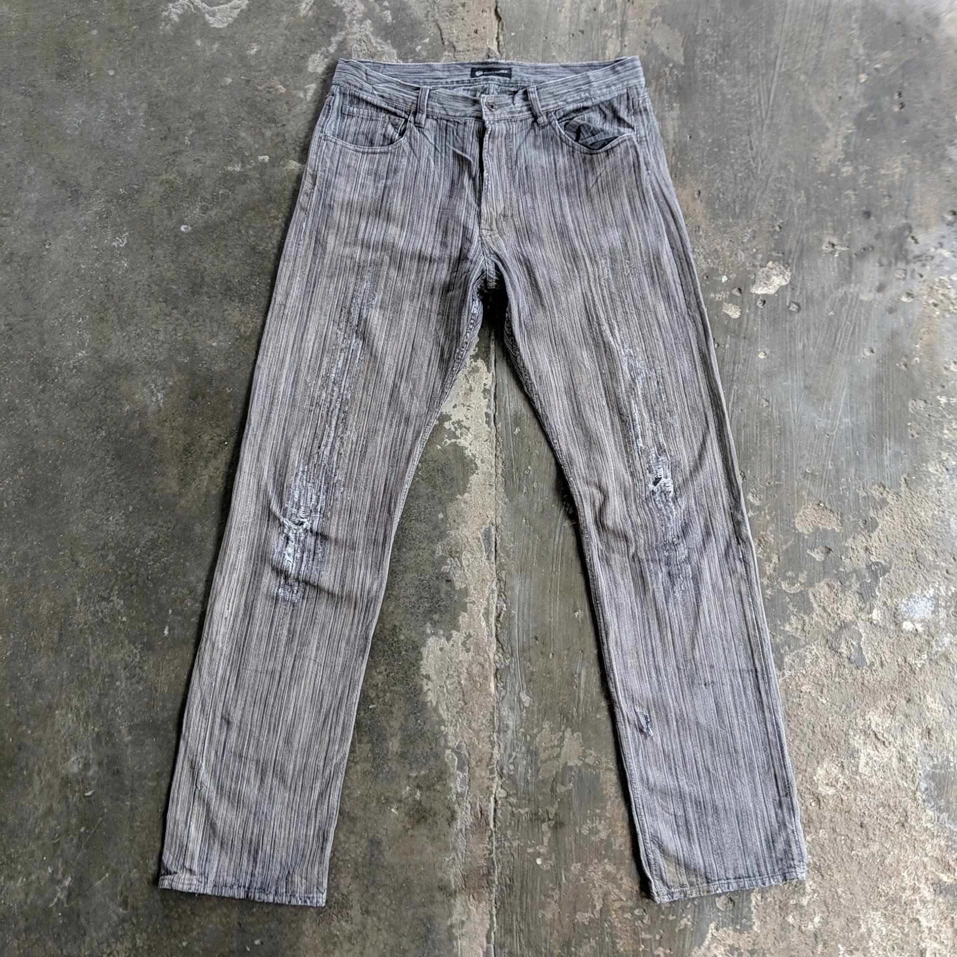 Japanese Brand × Vintage Root Three Distressed Rare Design Casual Trousers Pants Size US 32 / EU 48 - 1 Thumbnail