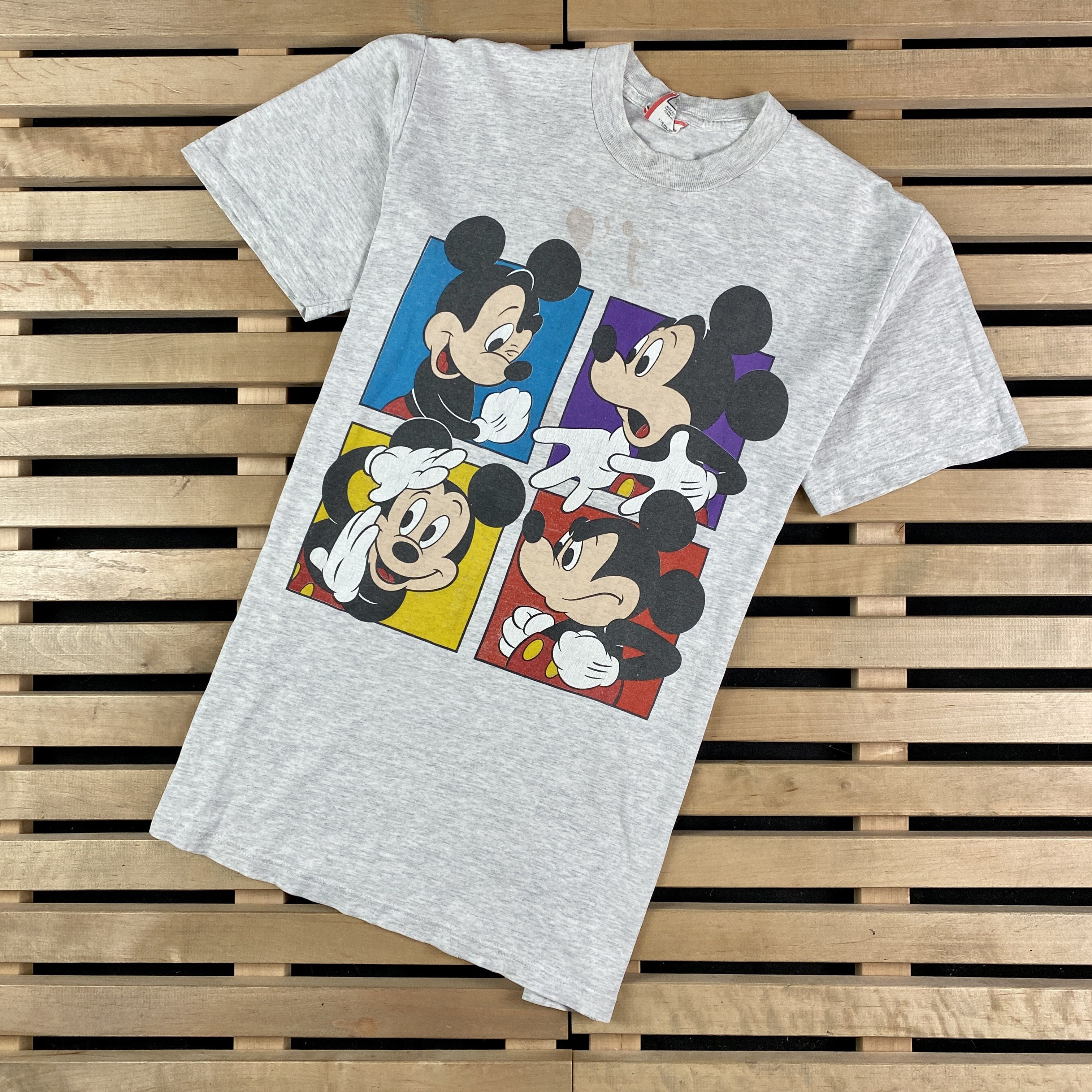 Disney × Mickey Mouse × Vintage Mens T-Shirt Disney Mickey Mouse Vintage Big Logo Size S-M Size US S / EU 44-46 / 1 - 1 Thumbnail