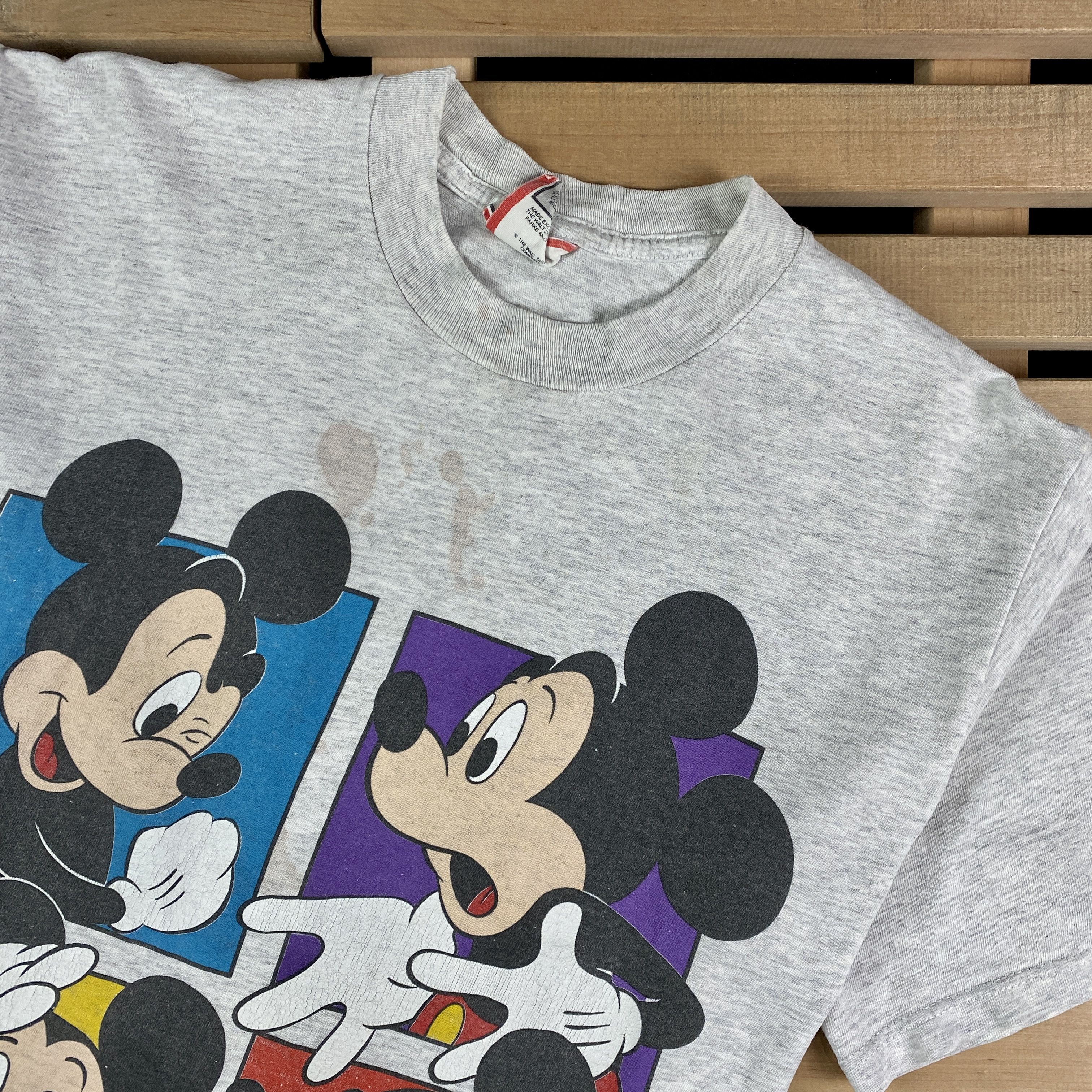 Disney × Mickey Mouse × Vintage Mens T-Shirt Disney Mickey Mouse Vintage Big Logo Size S-M Size US S / EU 44-46 / 1 - 2 Thumbnail