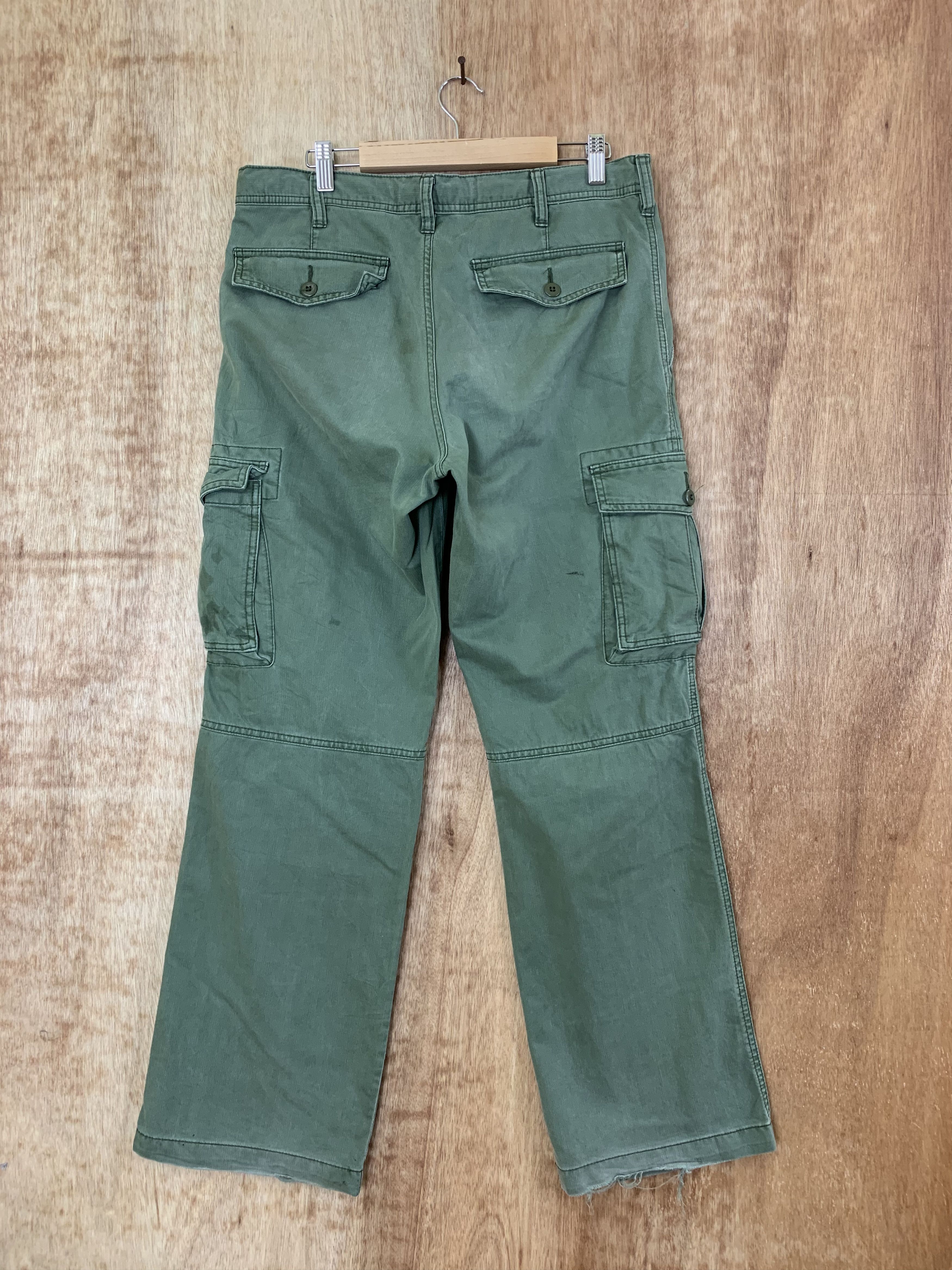 Japanese Brand Cargo Pants Uniqlo Double Knee Multipocket Streetwear Pants Size US 32 / EU 48 - 2 Thumbnail