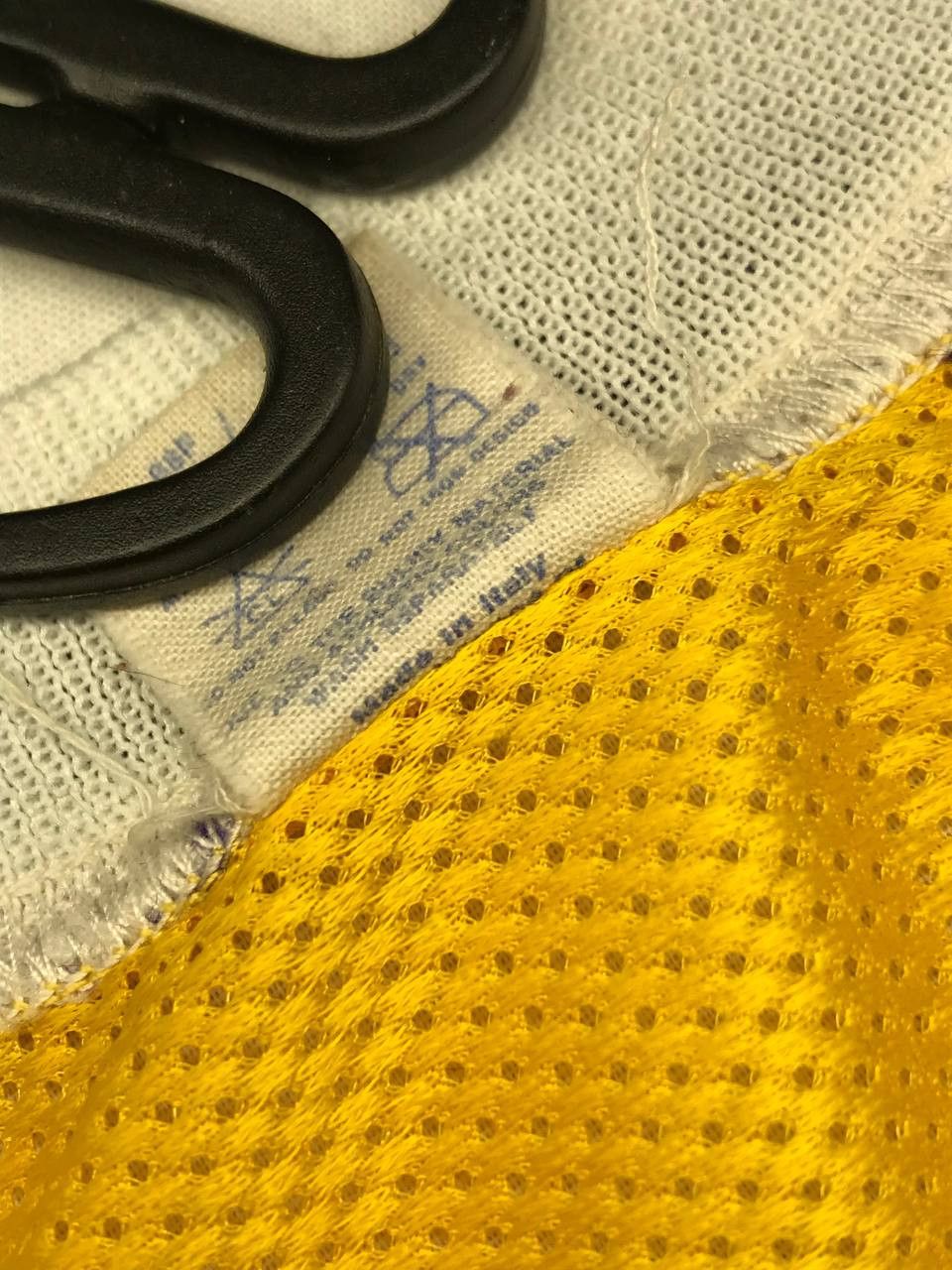 NBA Vintage 90 Champion Magic Johnson 32 LA Lakers Jersey NBA Size US M / EU 48-50 / 2 - 9 Thumbnail