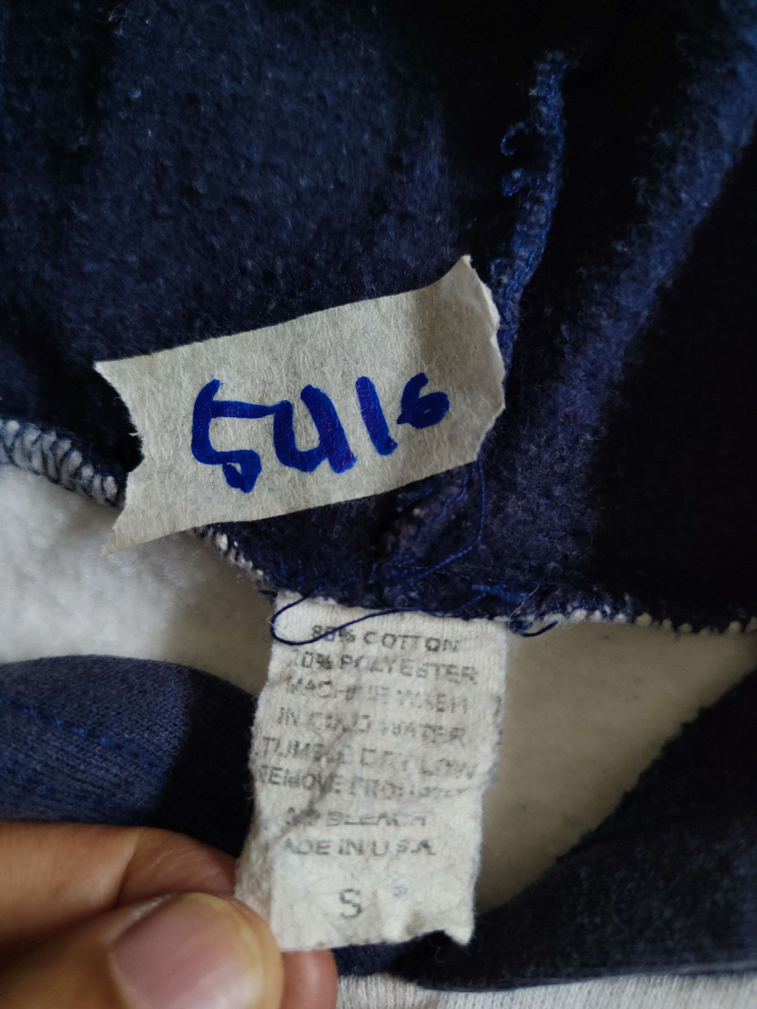 Vintage 88Tees vintage White/Blue Hoodie Sweatshirt #5416 Size US S / EU 44-46 / 1 - 10 Thumbnail