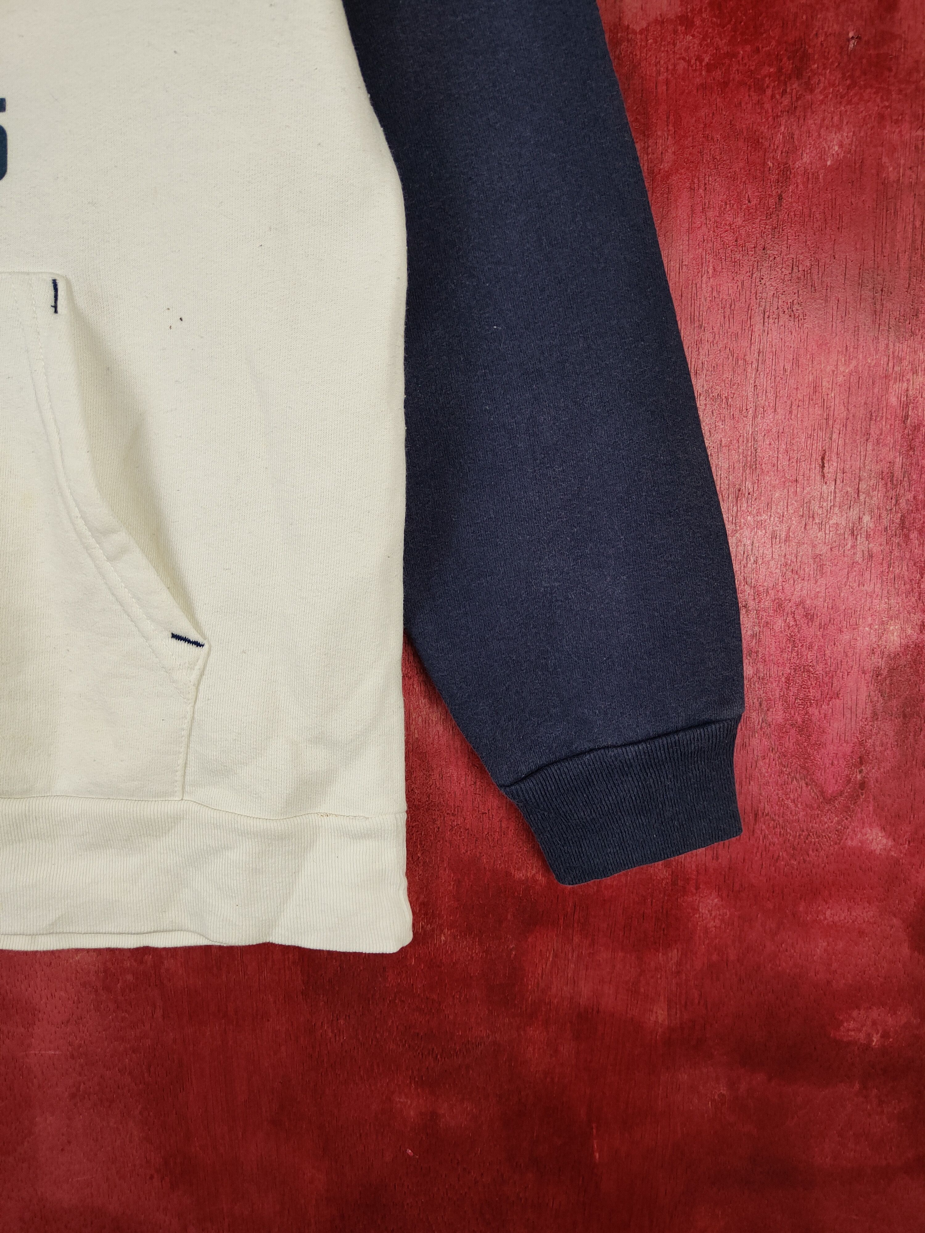 Vintage 88Tees vintage White/Blue Hoodie Sweatshirt #5416 Size US S / EU 44-46 / 1 - 6 Thumbnail