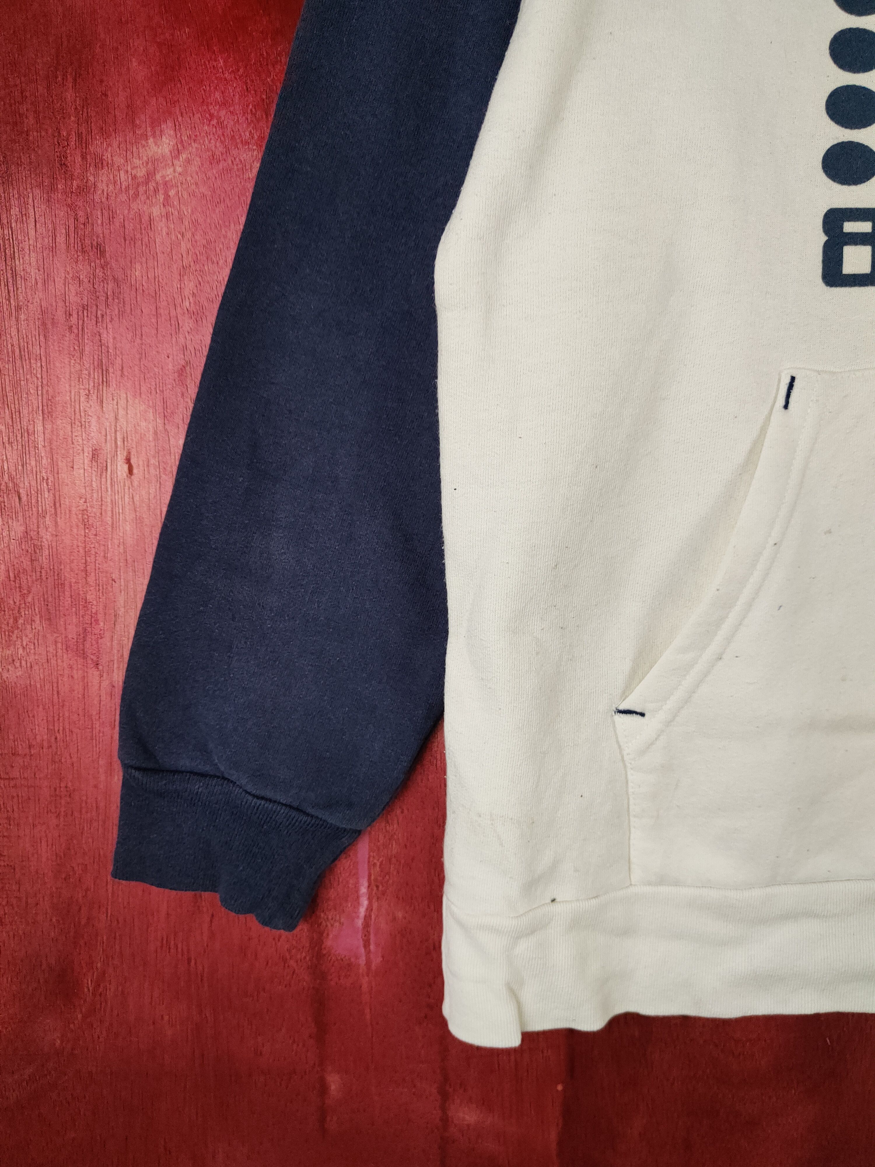Vintage 88Tees vintage White/Blue Hoodie Sweatshirt #5416 Size US S / EU 44-46 / 1 - 4 Thumbnail