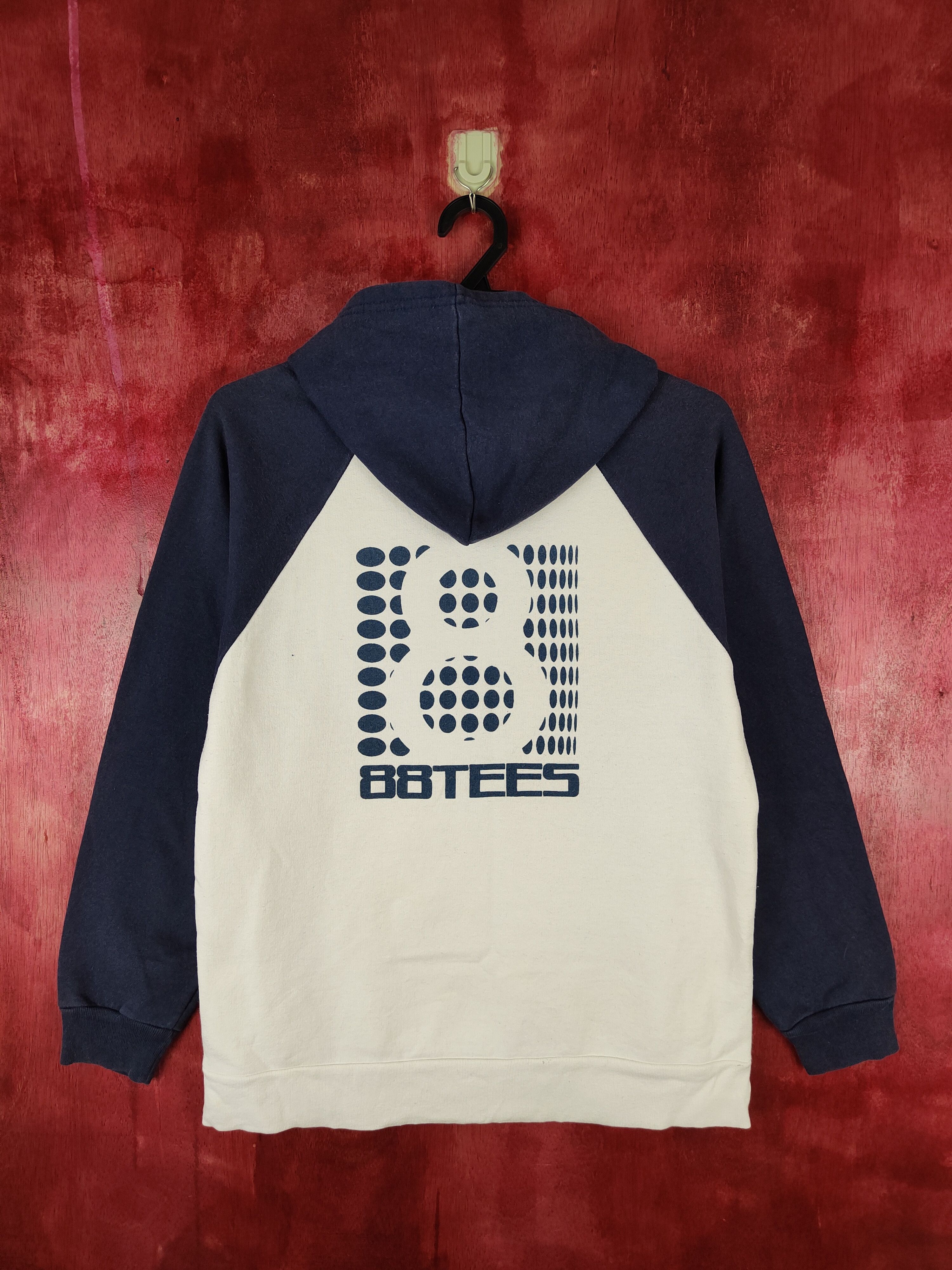 Vintage 88Tees vintage White/Blue Hoodie Sweatshirt #5416 Size US S / EU 44-46 / 1 - 7 Thumbnail