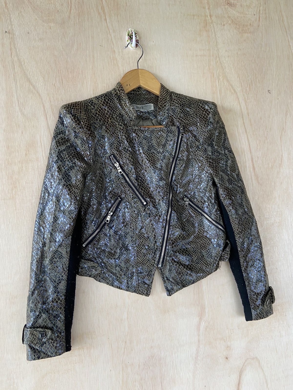 Japanese Brand 🔥SALE🔥AURA BIKER SNAKE HYSTERIC GLAMOUR JACKET STYLE Size S / US 4 / IT 40 - 5 Thumbnail