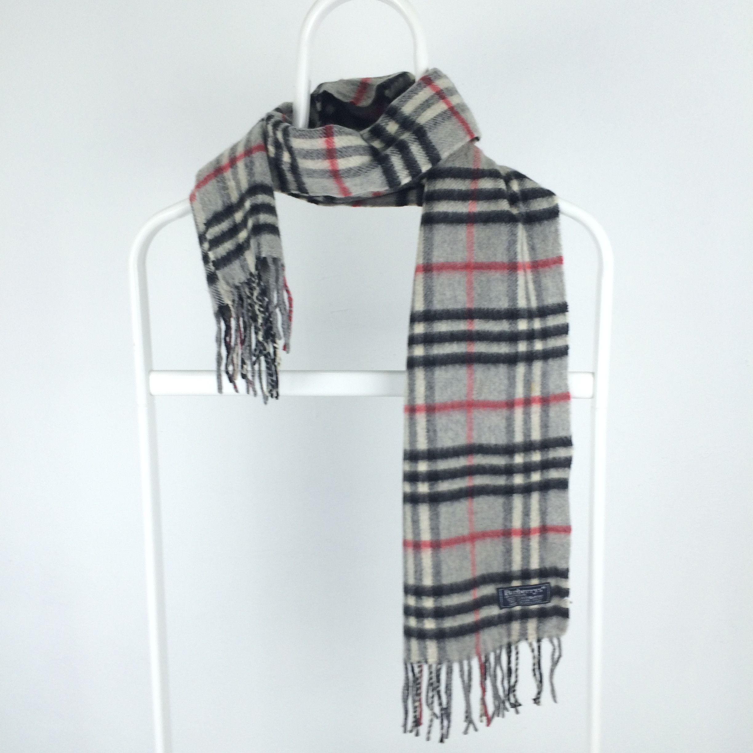 Burberry × Vintage W21 VTG BURBERRYS GREY NOVA CHECK MADE IN ENGLAND Size ONE SIZE - 1 Thumbnail