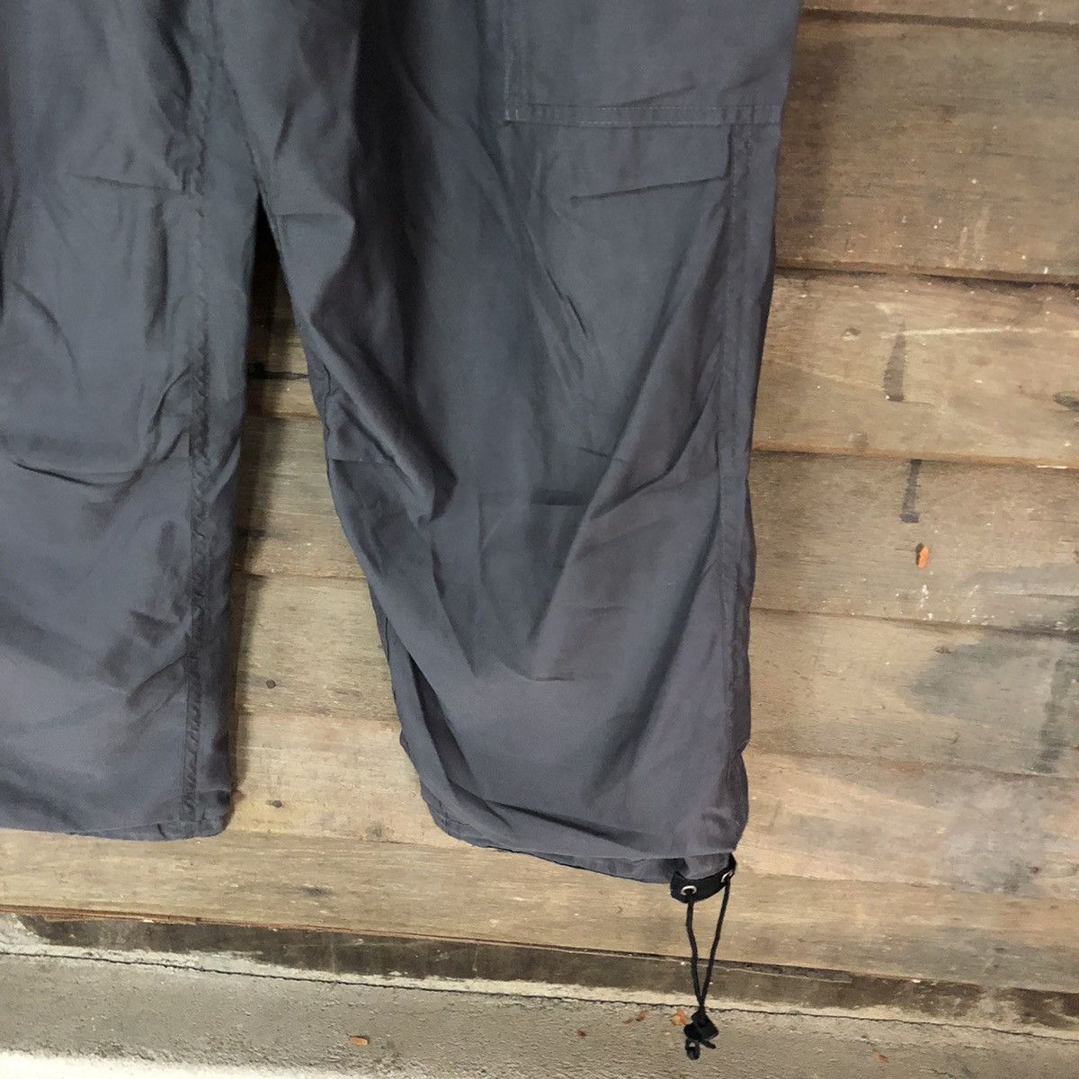 Japanese Brand U.P.S.T Grey hiking multi pocket Cargo Pants #4503 Size US 29 - 9 Thumbnail