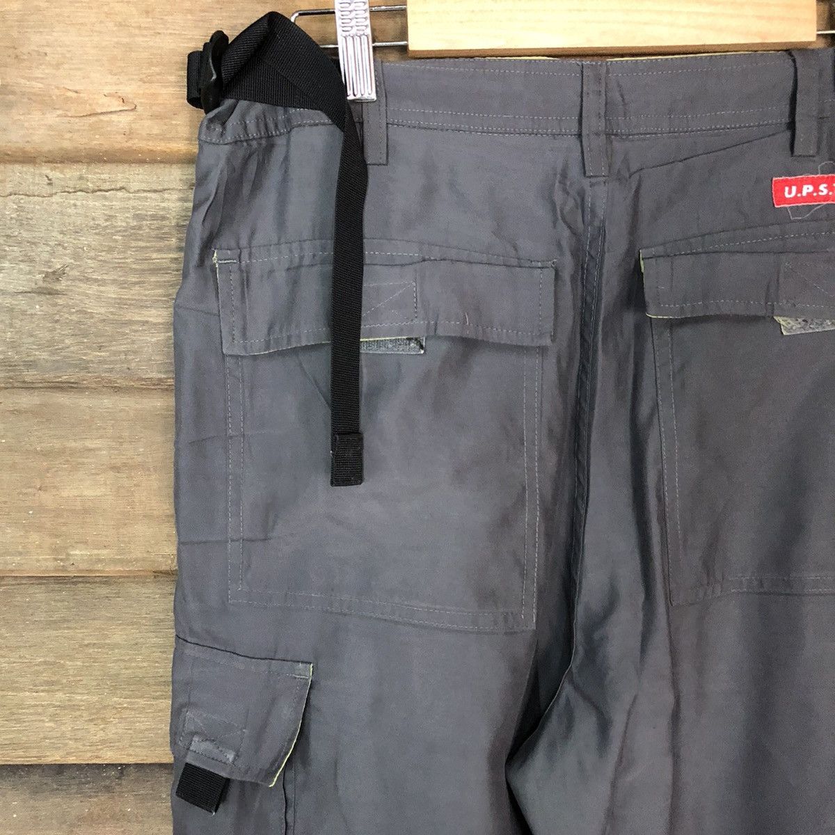 Japanese Brand U.P.S.T Grey hiking multi pocket Cargo Pants #4503 Size US 29 - 14 Thumbnail