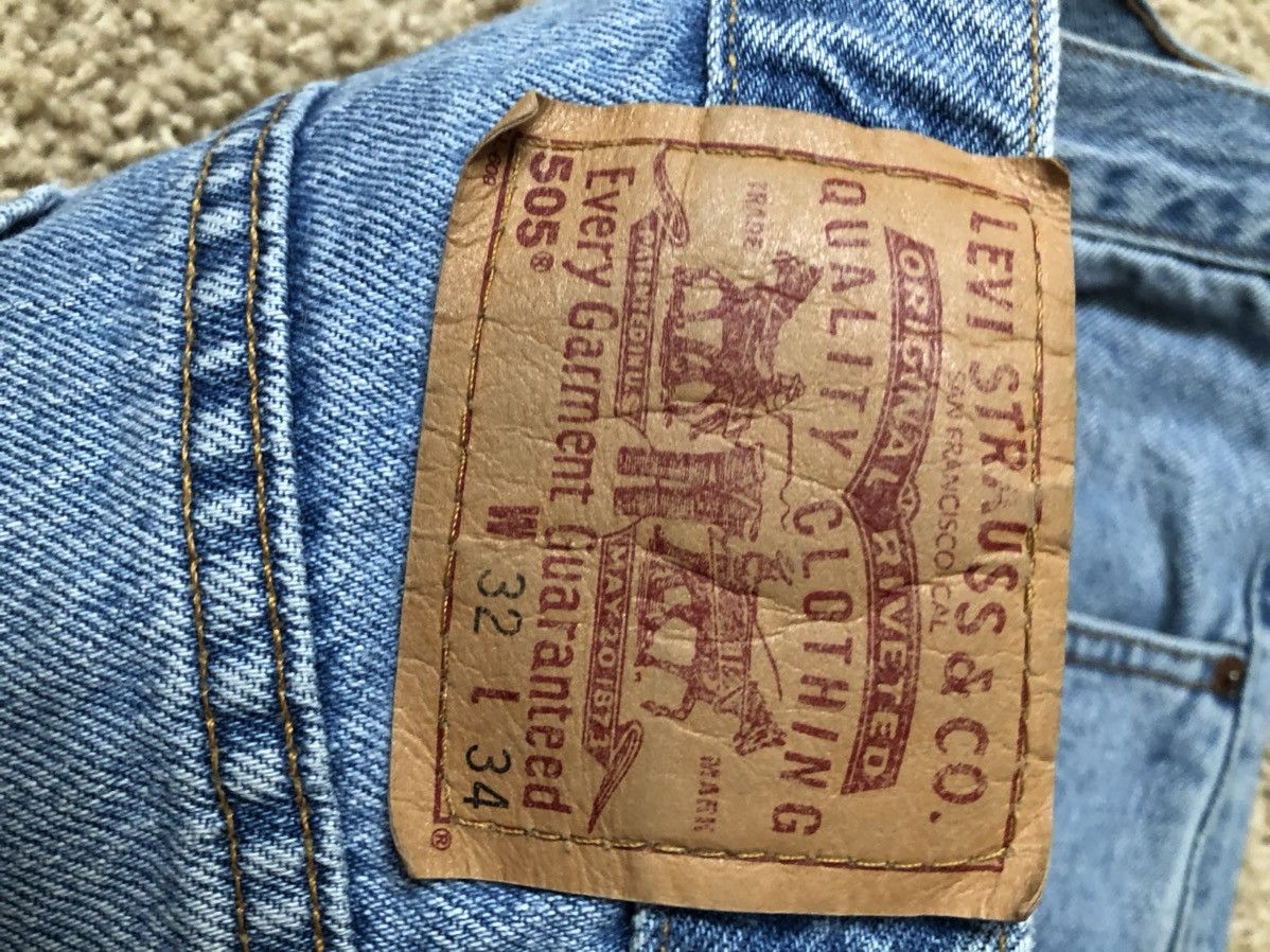 Levi's Vintage Levi’s 505 ‘01 Size US 32 / EU 48 - 3 Thumbnail