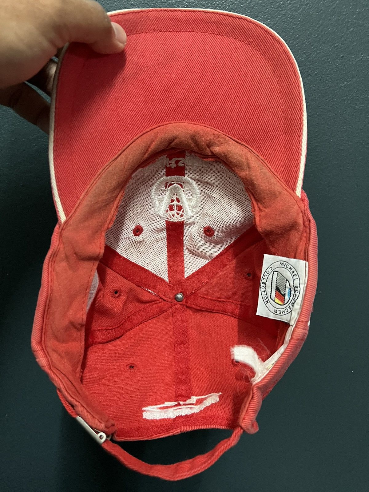 Ferrari × Vintage Vintage F1 Michael Schumacher Ferrari sunfaded distress cap Size ONE SIZE - 4 Thumbnail
