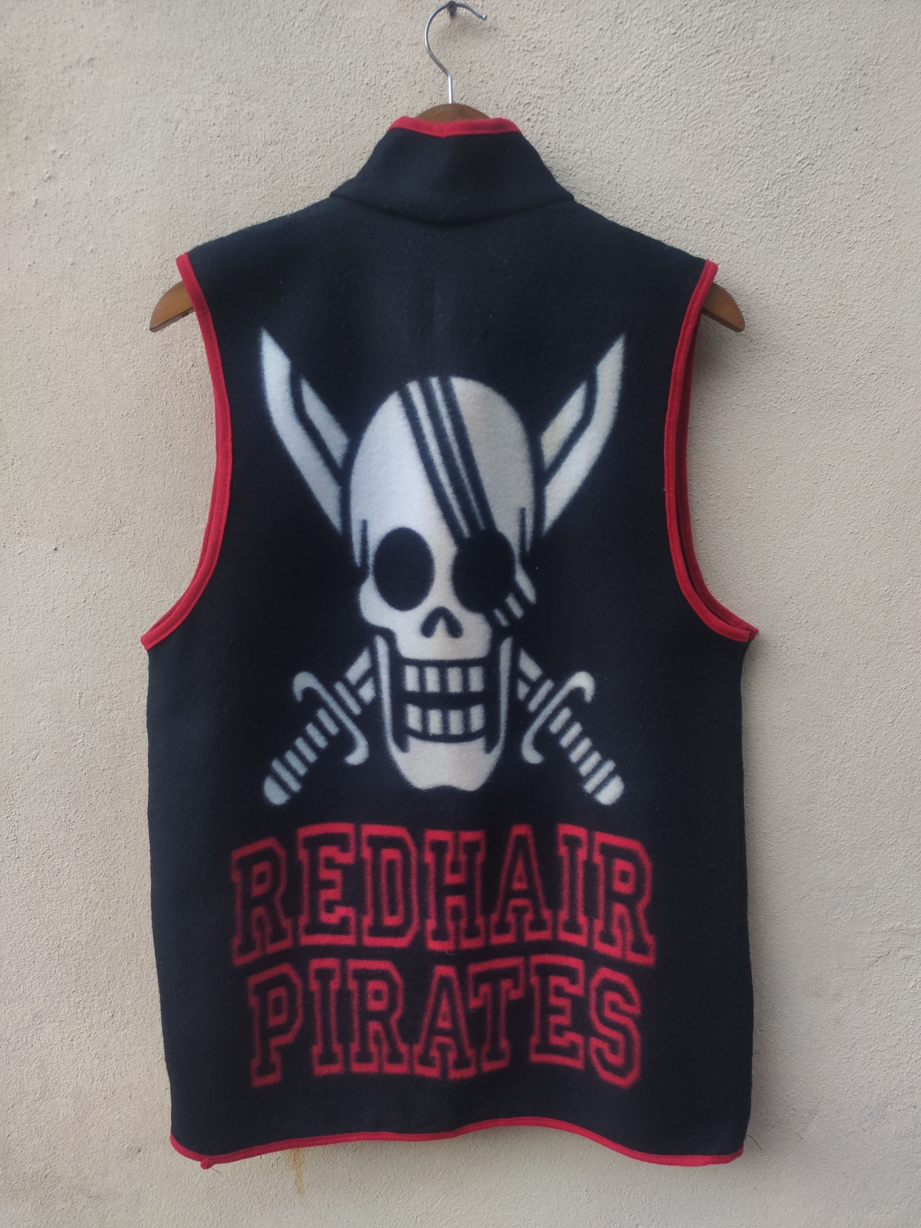 Anime × One Piece One Piece vest pirates Size US M / EU 48-50 / 2 - 2 Thumbnail
