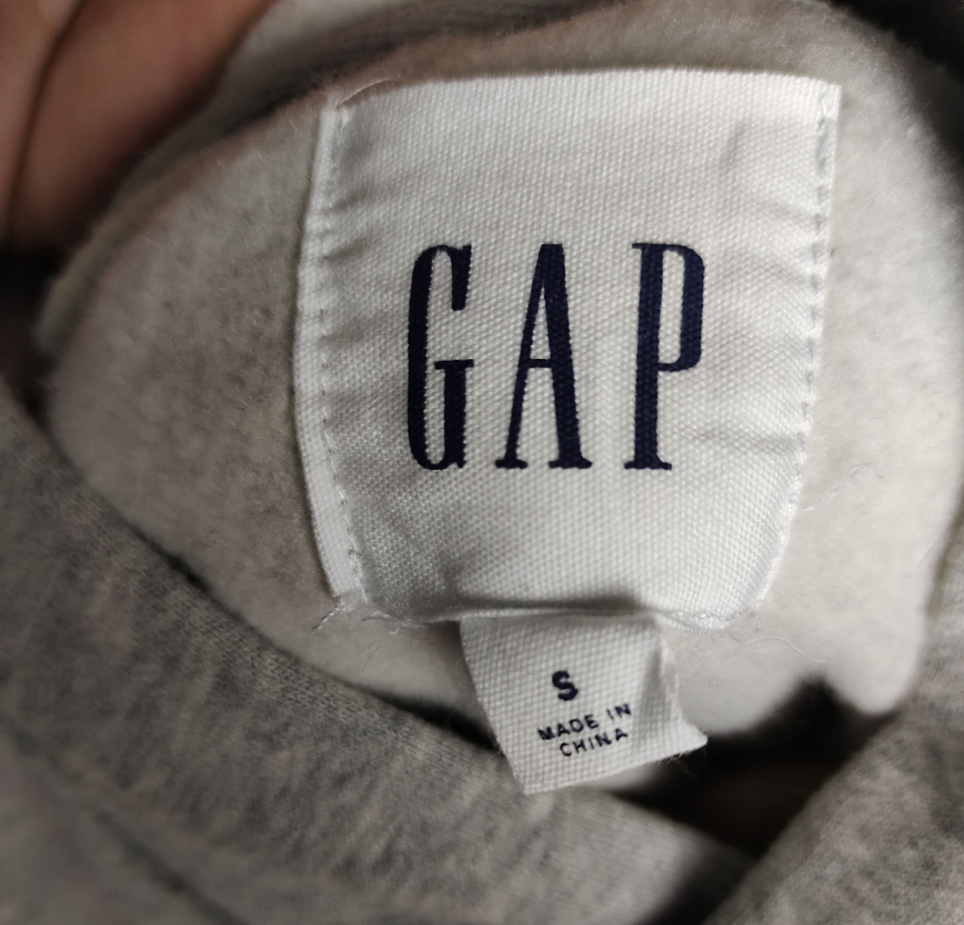 Gap Vintage Gap Logo Spellout Hoodies Sweatshirt Size US S / EU 44-46 / 1 - 9 Thumbnail