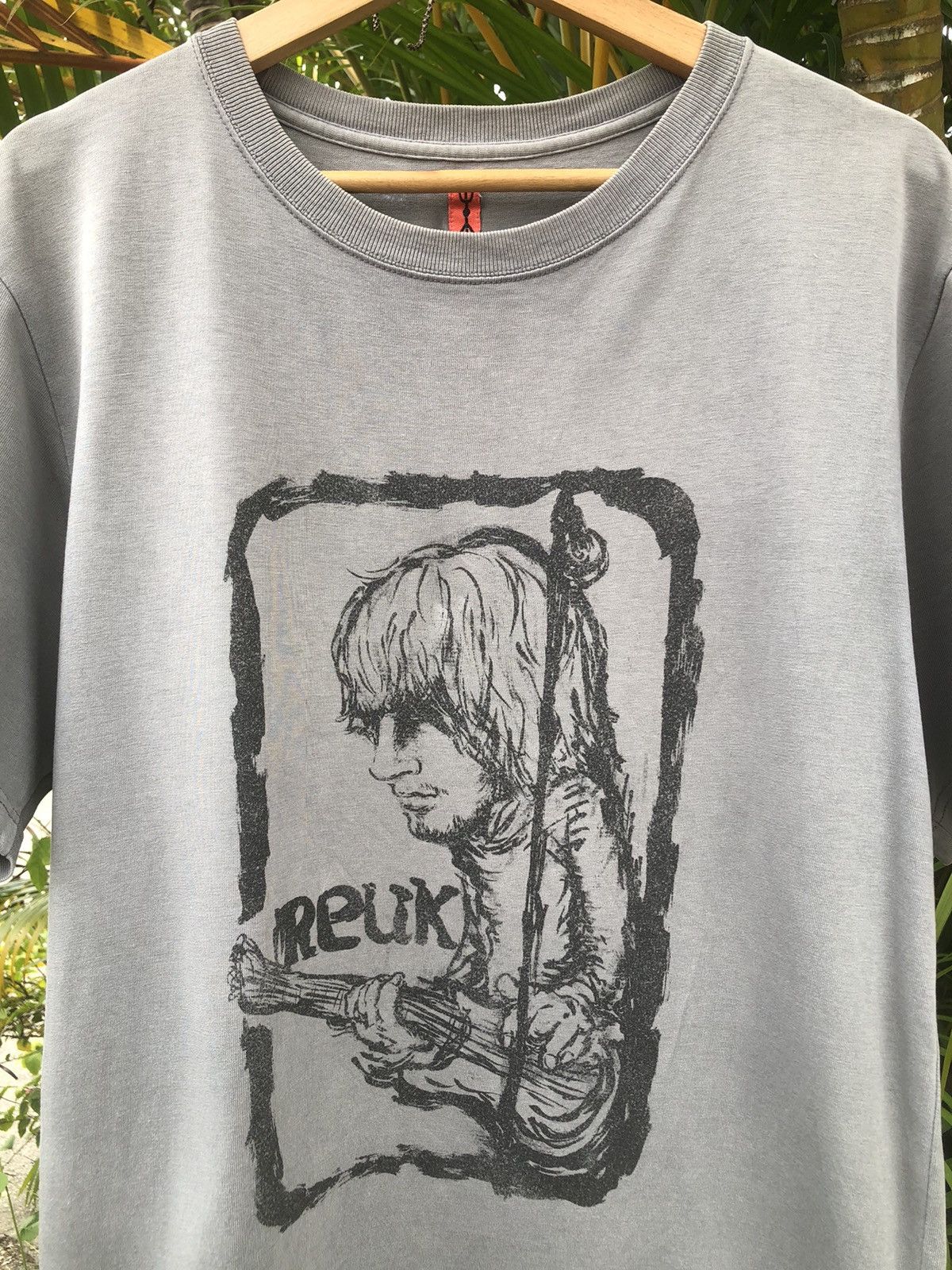 Band Tees Last Drop🔥Rare🔥Vintage Arts Kurt Cobain Nirvana Band Tee Size US L / EU 52-54 / 3 - 1 Thumbnail