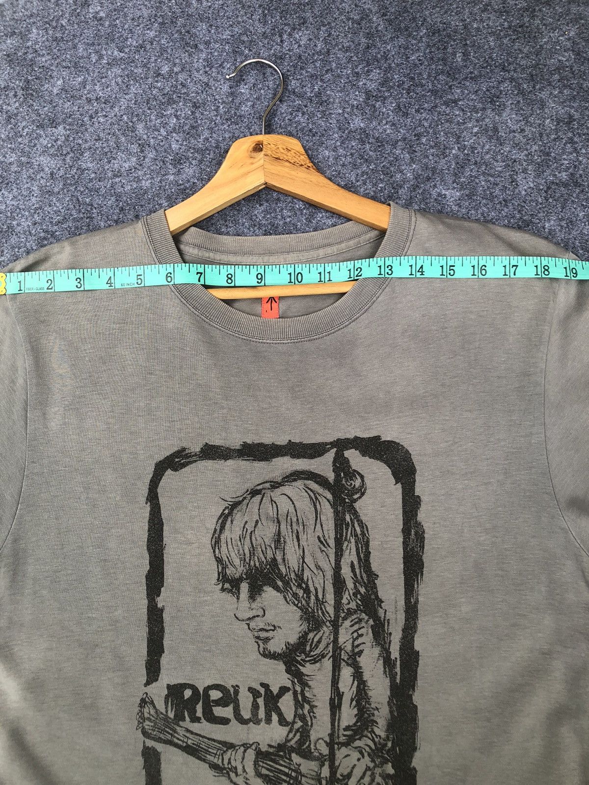Band Tees Last Drop🔥Rare🔥Vintage Arts Kurt Cobain Nirvana Band Tee Size US L / EU 52-54 / 3 - 10 Thumbnail