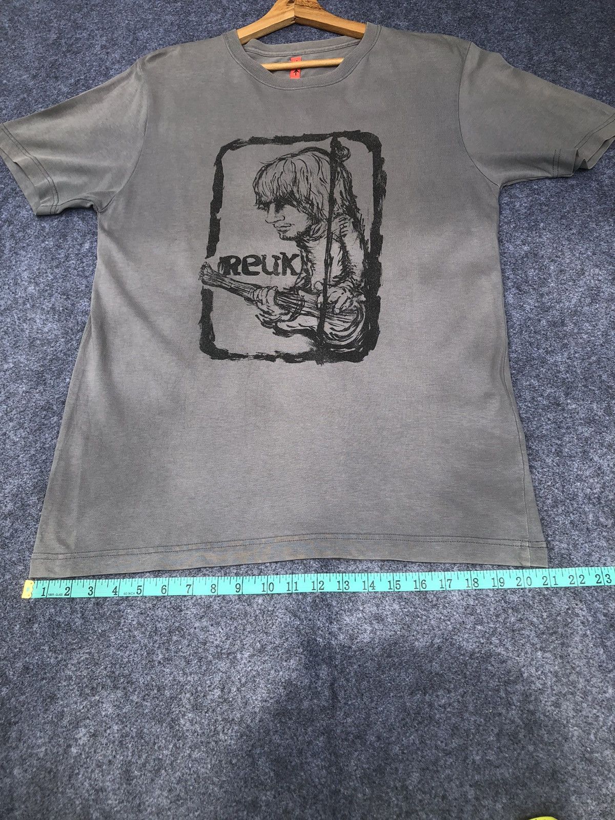 Band Tees Last Drop🔥Rare🔥Vintage Arts Kurt Cobain Nirvana Band Tee Size US L / EU 52-54 / 3 - 11 Thumbnail