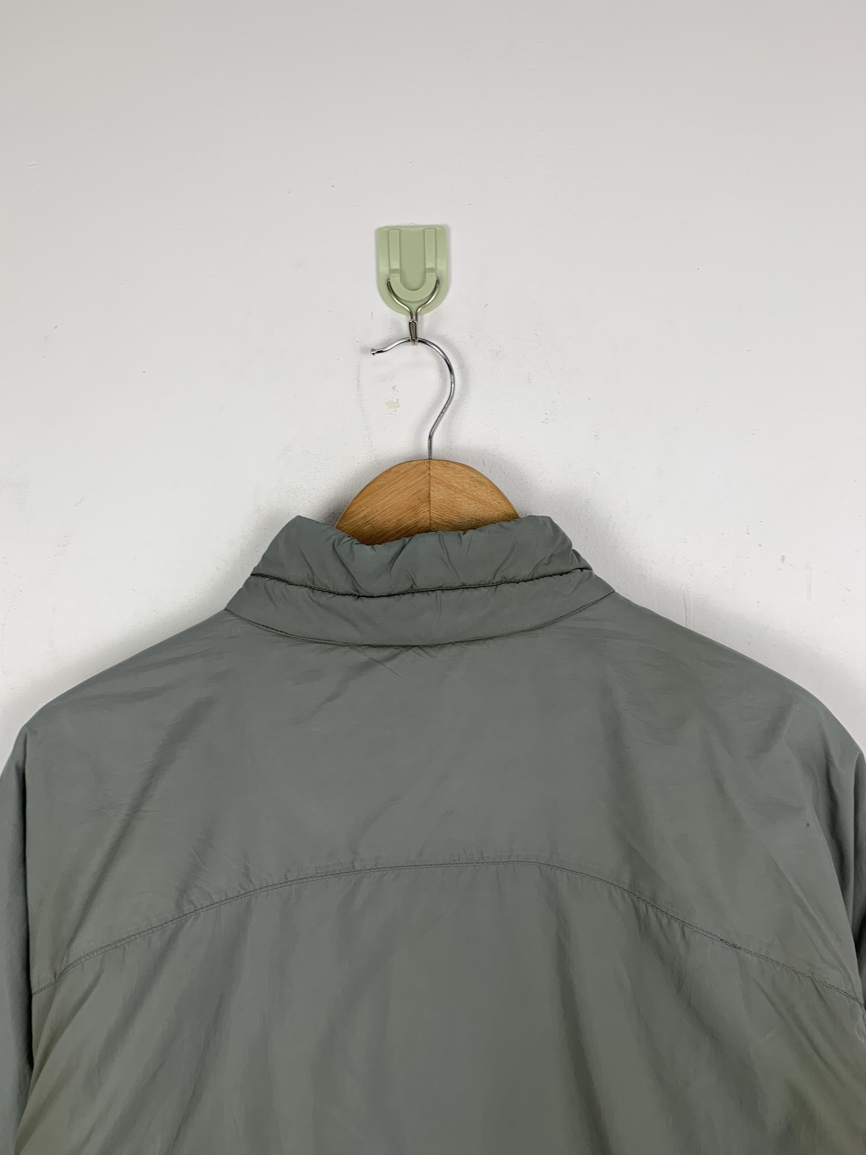 Montbell Vintage Montbell Zipper Windbreaker Jacket J1430 Size US M / EU 48-50 / 2 - 4 Thumbnail