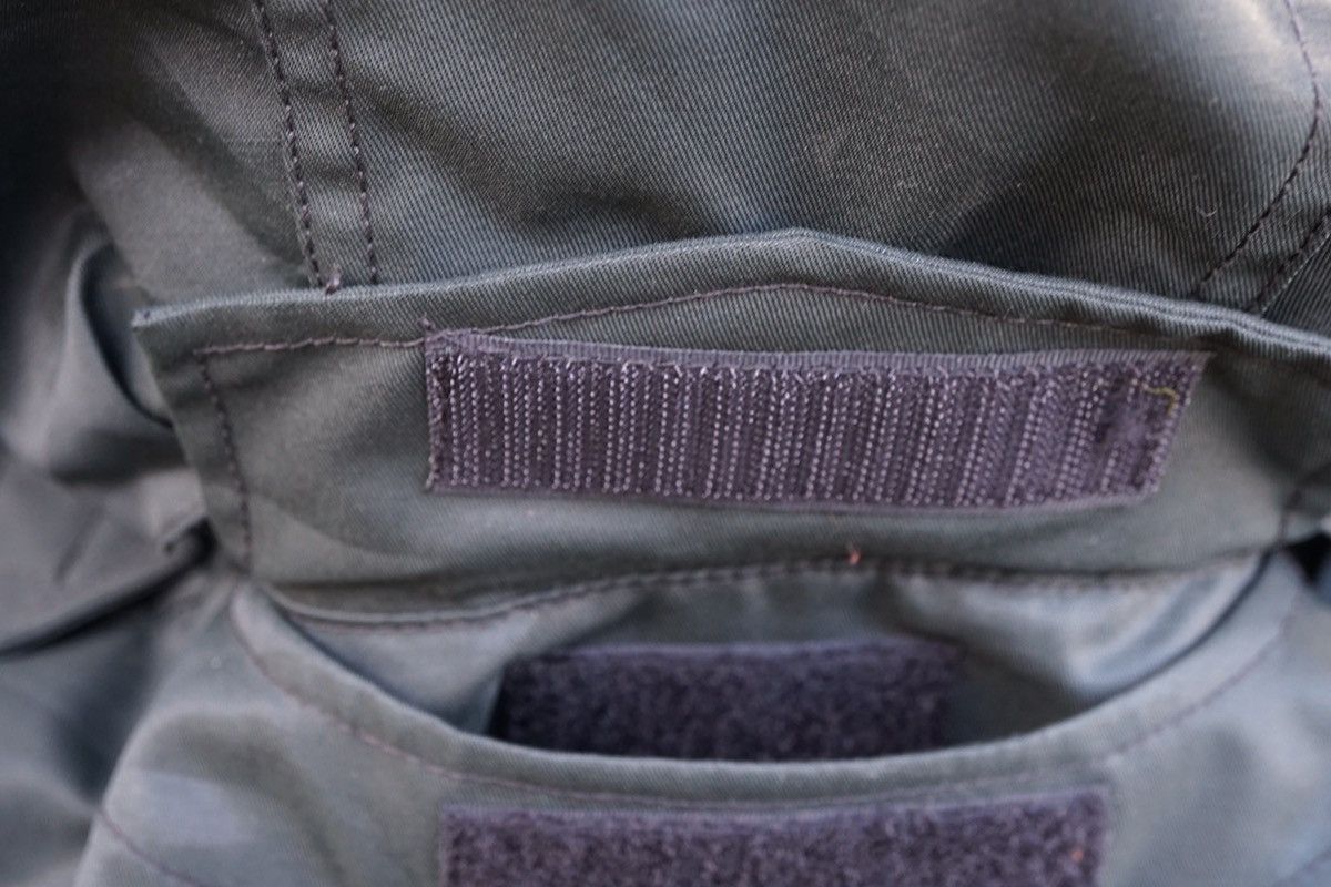 Other made in canada light EXTREM COLD PARKA genuine military issu Size US L / EU 52-54 / 3 - 6 Thumbnail