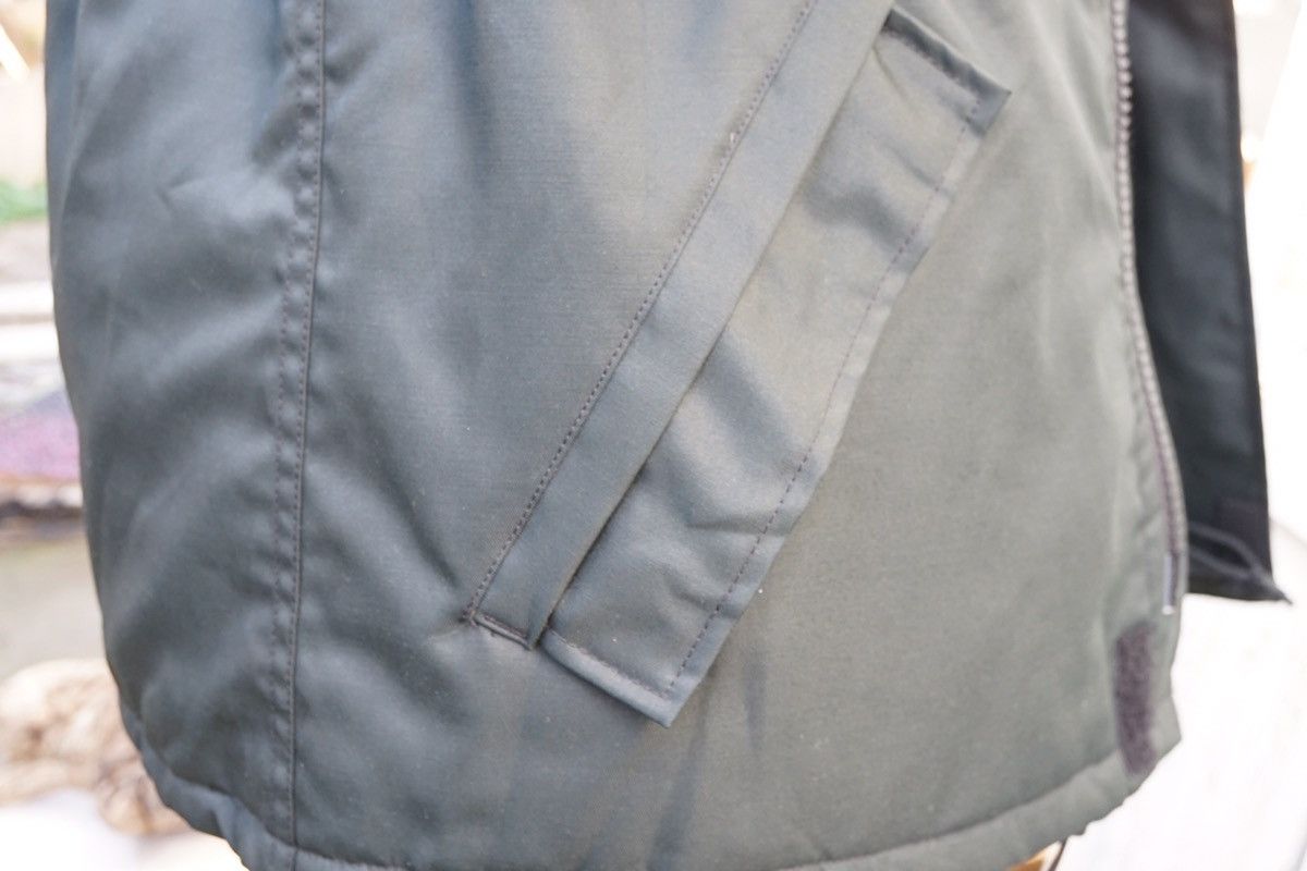 Other made in canada light EXTREM COLD PARKA genuine military issu Size US L / EU 52-54 / 3 - 4 Thumbnail