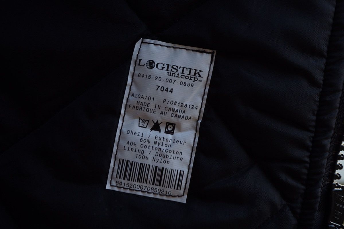 Other made in canada light EXTREM COLD PARKA genuine military issu Size US L / EU 52-54 / 3 - 9 Thumbnail