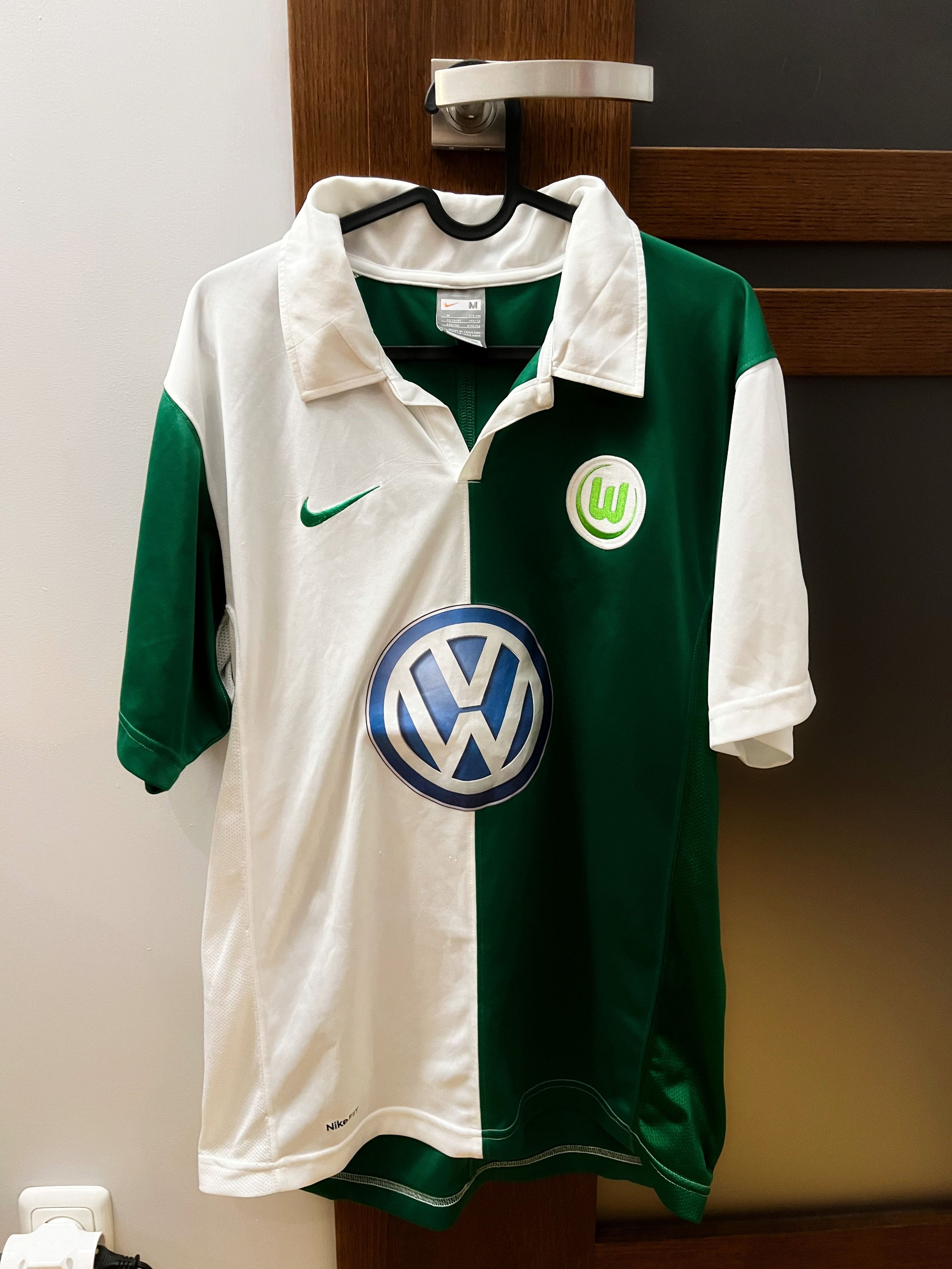 Vintage 00s Nike VFL Wolfsburg 2007-08 Green White Jersey M