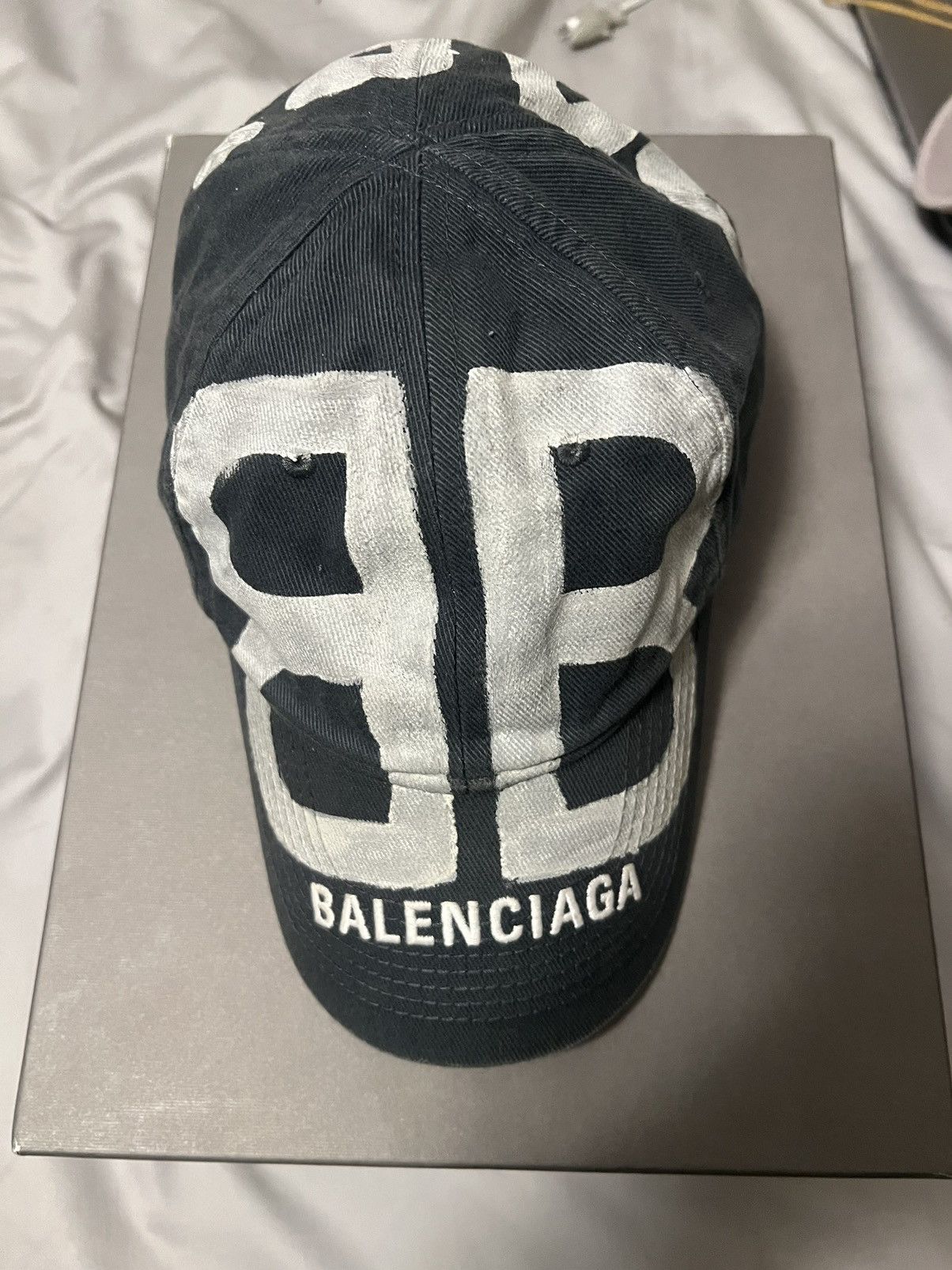 Balenciaga Balenciaga BB Sprayed Graffiti Cap | Grailed