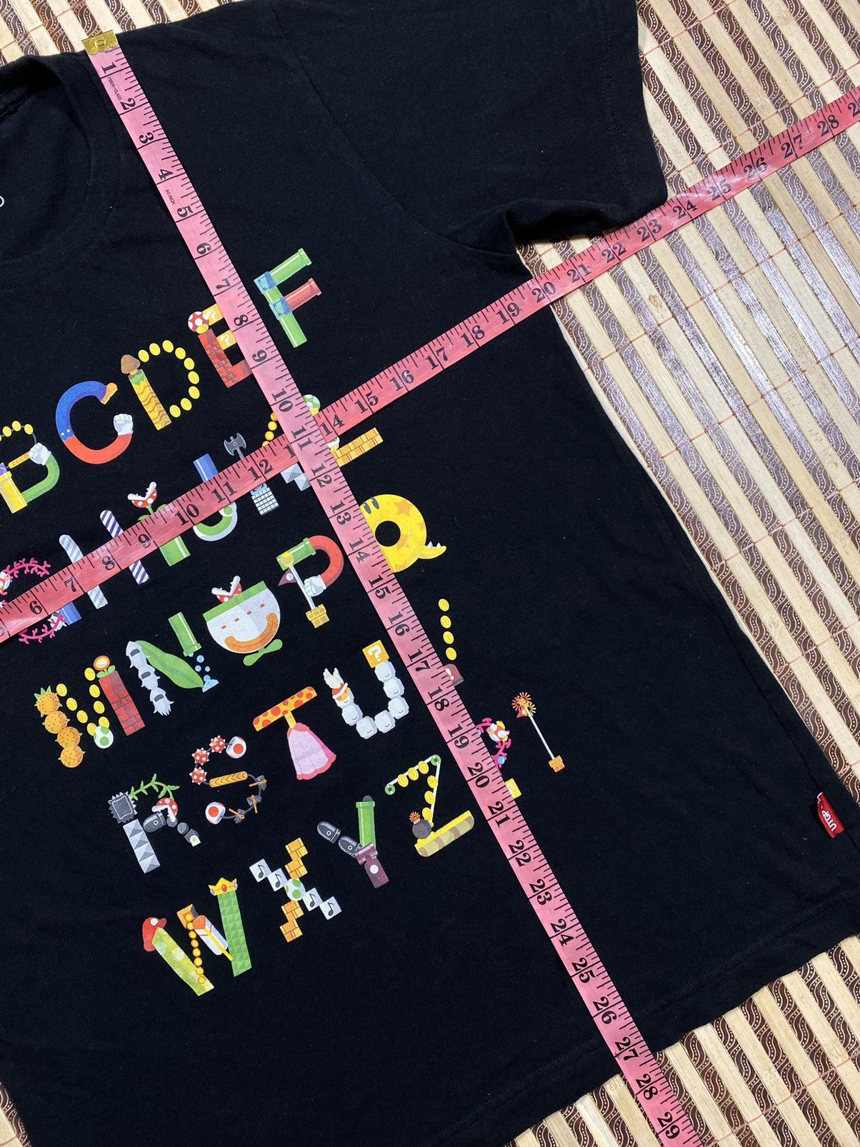 Uniqlo Buy Your Children Memory Now Nintendo X Uniqlo Tee Size US M / EU 48-50 / 2 - 7 Thumbnail