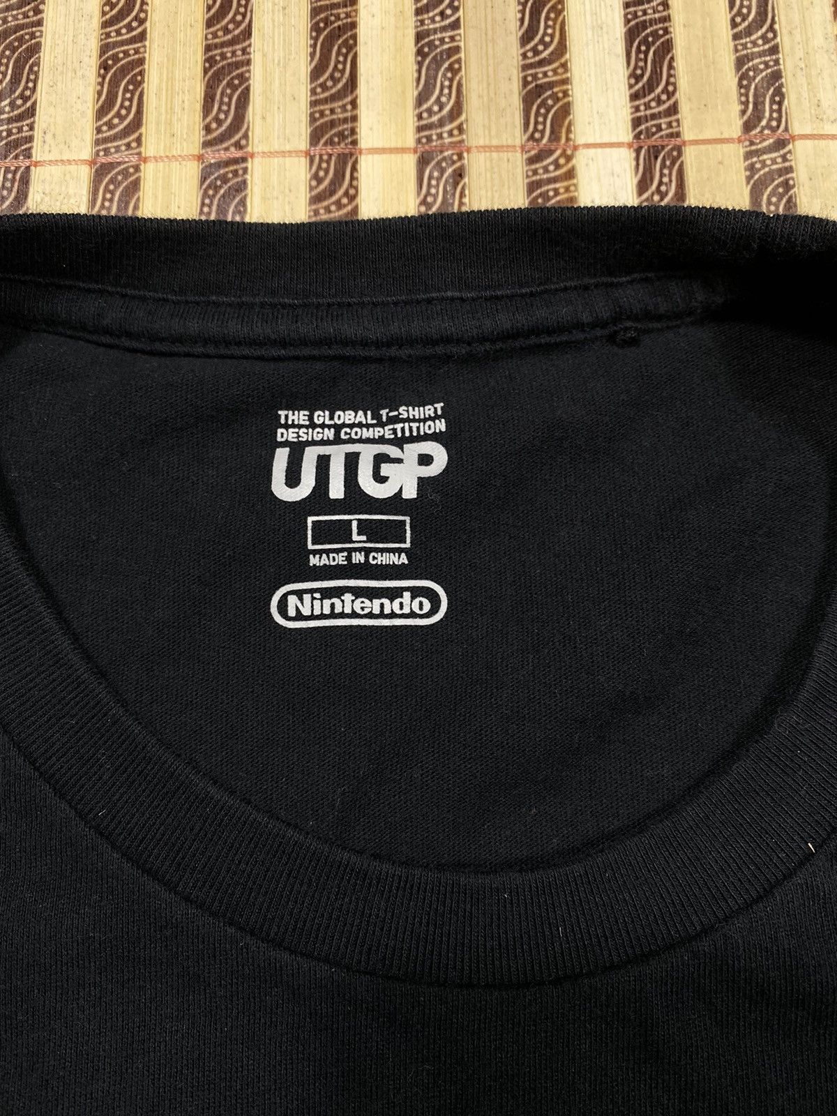 Uniqlo Buy Your Children Memory Now Nintendo X Uniqlo Tee Size US M / EU 48-50 / 2 - 4 Thumbnail